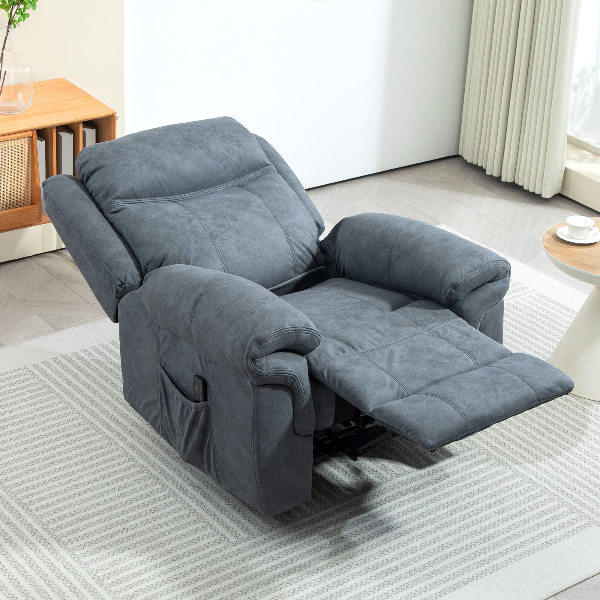 HOMCOM Vibration Massage Recliner Chair, Manual Microfibre Reclining Chair for Living Room with Side Pockets, Footrest, Remote, Easy Assembly, Blue