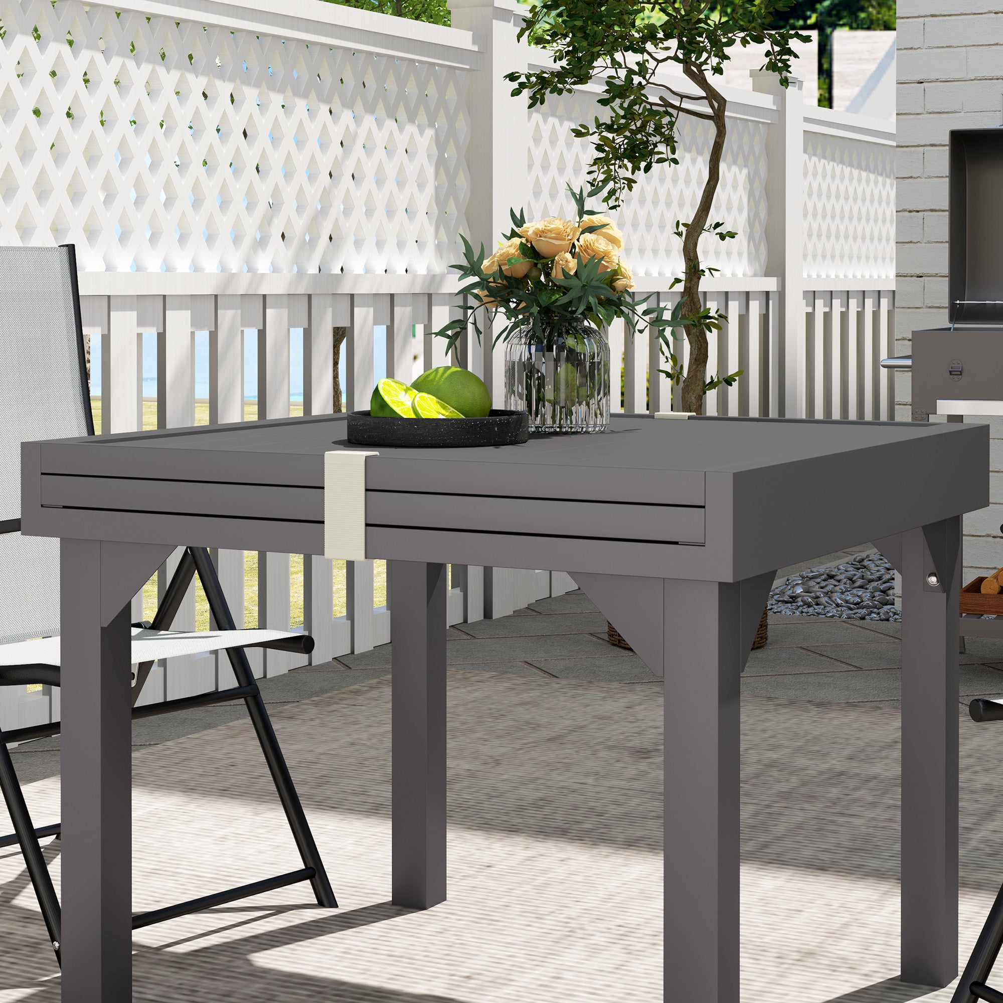 Outsunny Extendable Aluminium Outdoor Dining Table for 4-6 Person, 35