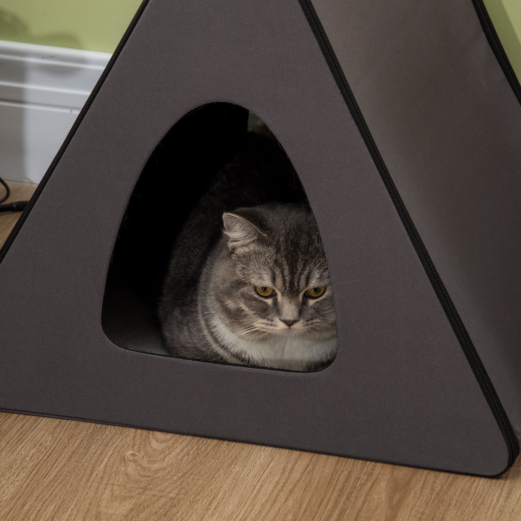 PawHut Heated Cat House A-Frame Pet Shelter with Zippered Water-resistant Roof for Indoor and Outdoor