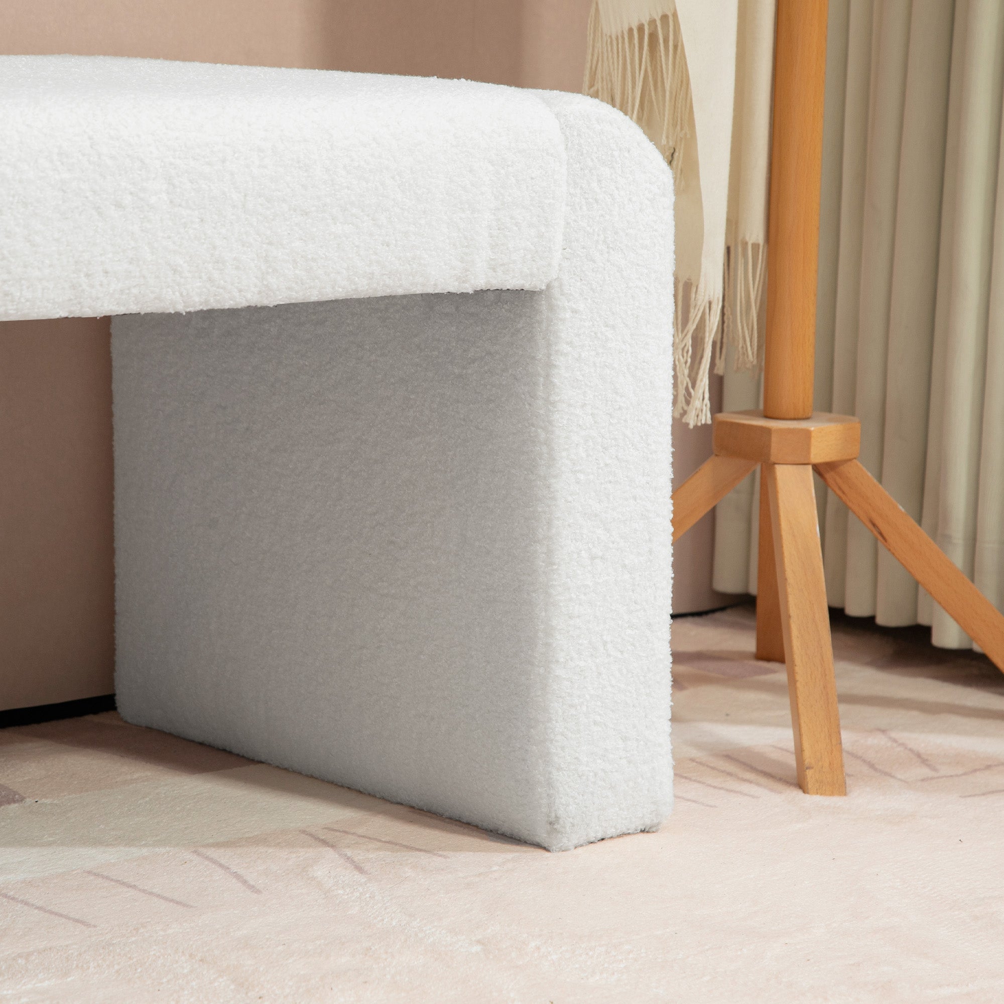 HOMCOM 47" End of Bed Bench, Boucle Upholstered Ottoman Bench, Modern U-Shaped Entryway Bench for Bedroom, Living Room, White