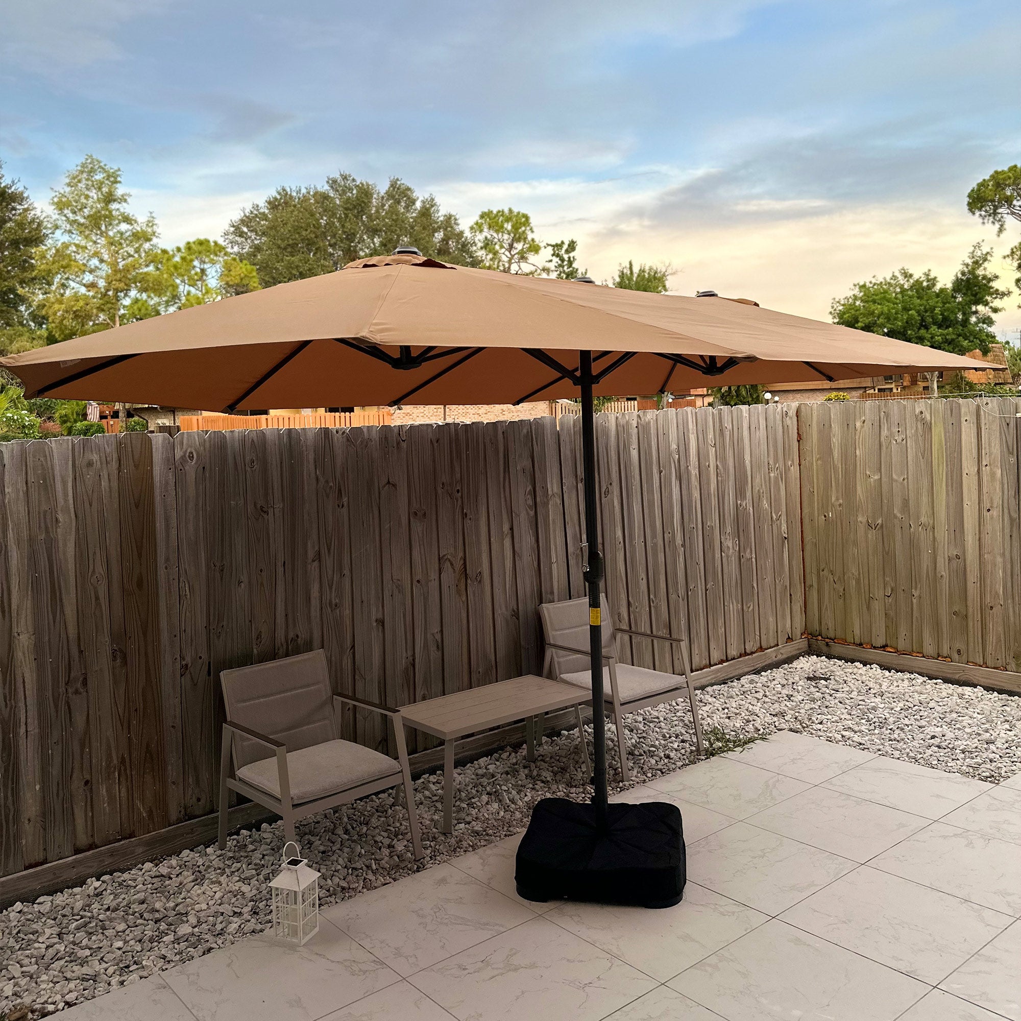 Outsunny 15' Outdoor Patio Umbrella with Twin Canopy Sunshade Steel Table Umbrella with Lift Crank, Cross base, Sandbag, Brown