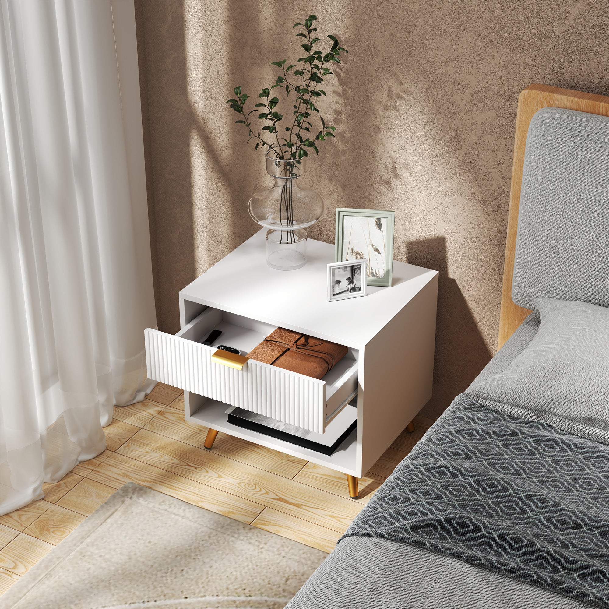HOMCOM Nightstand with Fluted Panel, Bedside Table with Drawer and Open Compartment, Modern Night Table with Gold Metal Legs for Bedroom, White