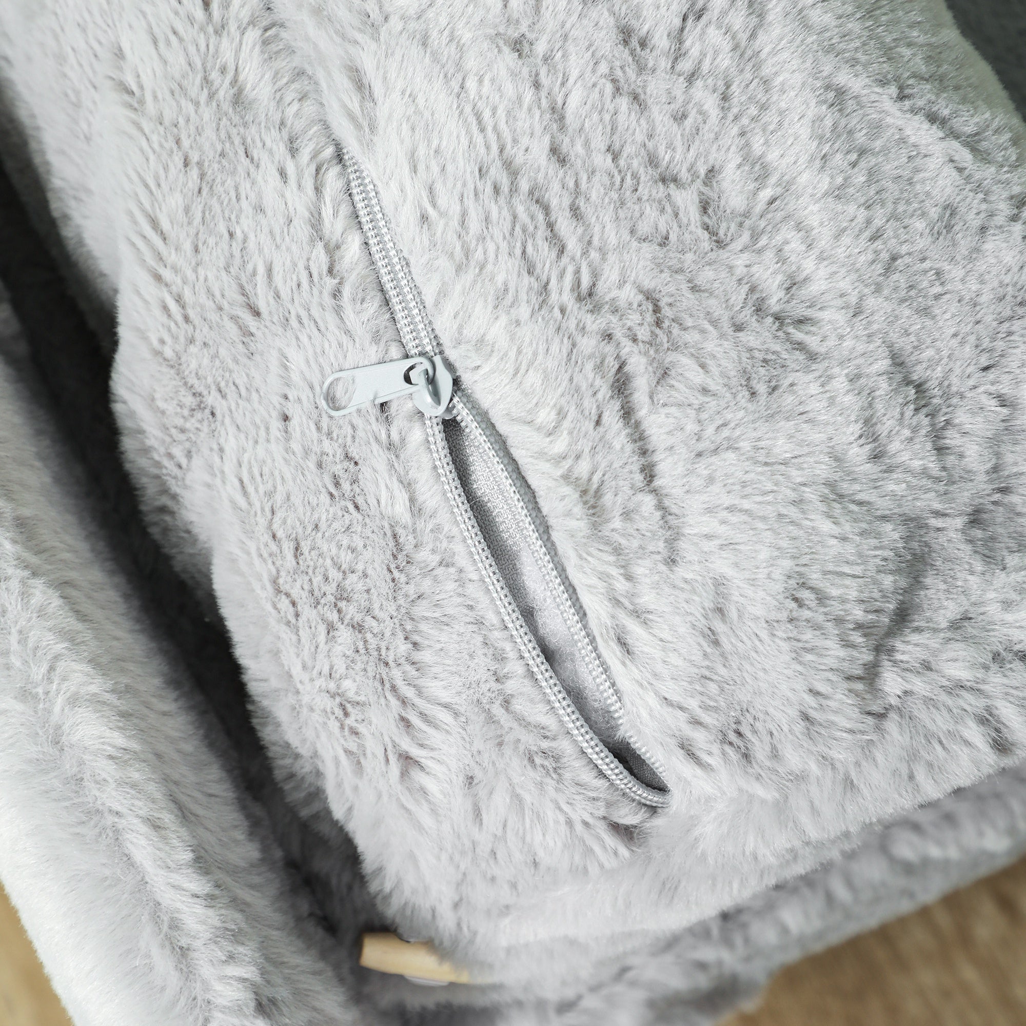 PawHut Dog Sofa, Dog Couch with Pillow, Pet Beds for Medium Dogs with Removable and Washable Cover, Non-slip Foot Pads, Elevated Pet Cat Sofa, 110 lbs Loading, Light Grey