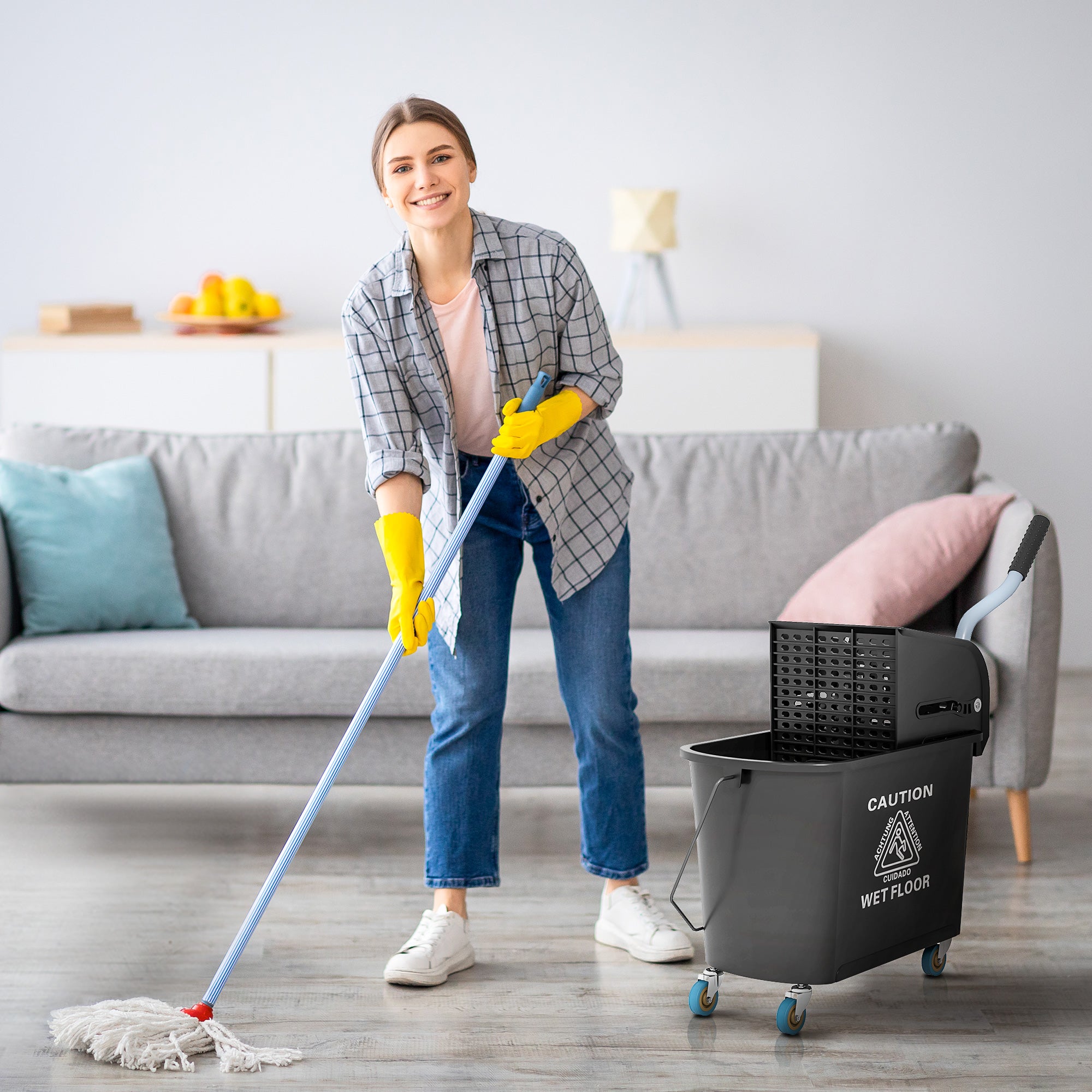 HOMCOM 20L Mop Bucket with Wringer and Handle, Mop Bucket on Wheels for Floor Cleaning, Separate Dirty and Clean Water, Black