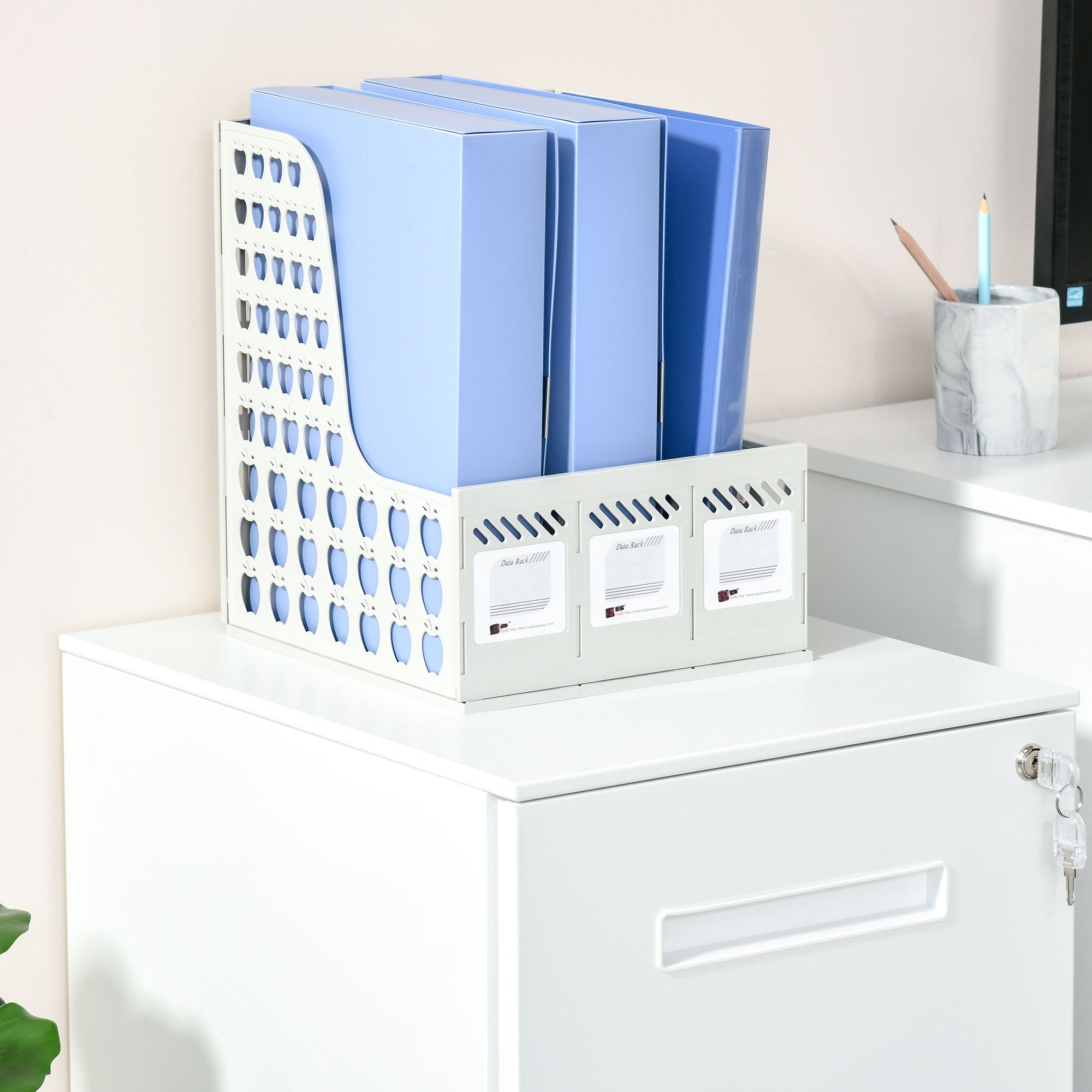 Vinsetto Vertical Filing Cabinet with 2 Drawers, Lock and Wheels, Under Desk Mobile File Cabinet for Legal, A4, Letter Size, Steel Frame for Home Office, White