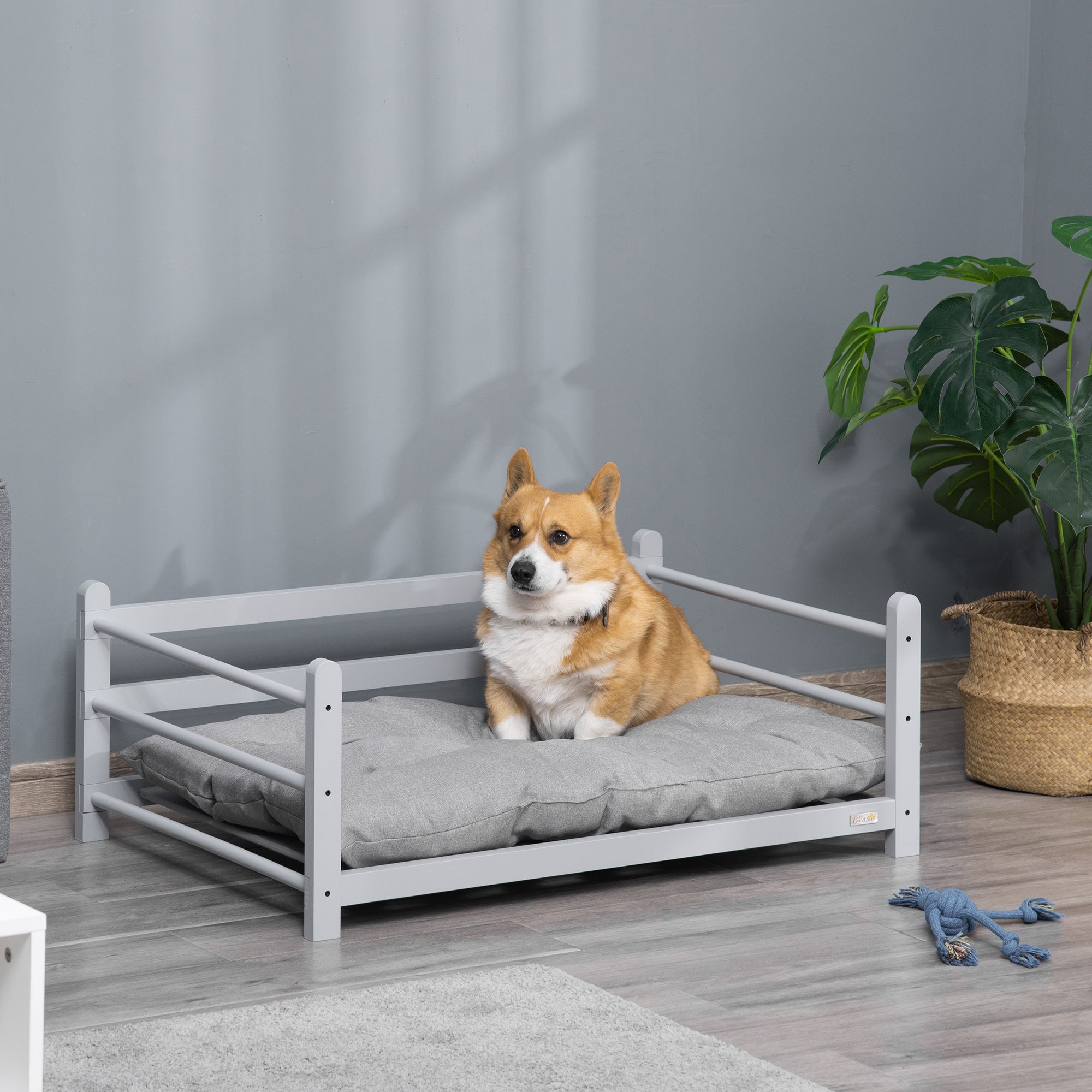 PawHut 95cm Ped Bed Raised Dog Bed Portable Sofa for Medium Sized Dogs w/ Washable Cushion, Grey