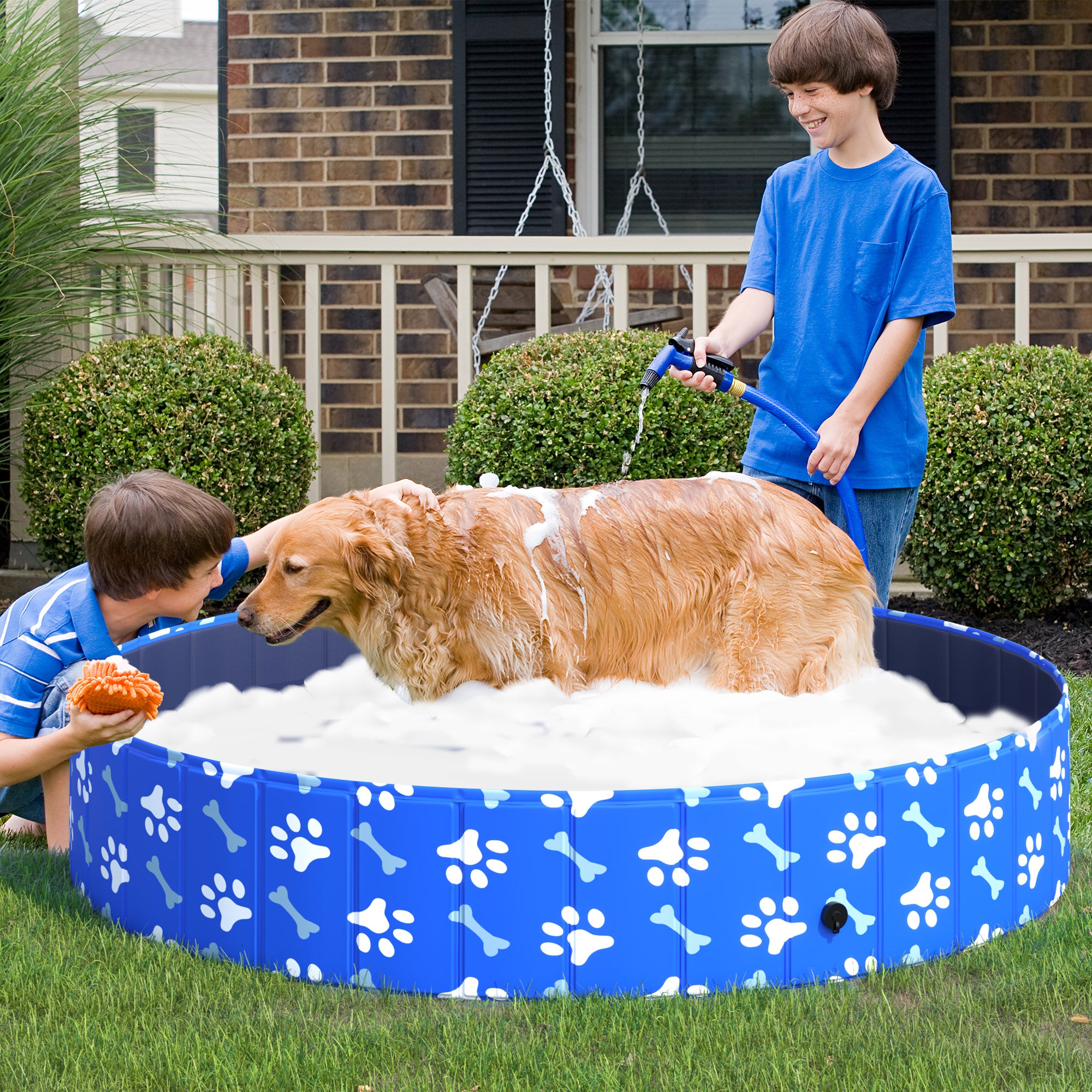 PawHut Folding Dog Pool Portable Pet Kiddie Swimming Pool, Outdoor/Indoor Puppy Bath Tub with Nonslip Bottom for Dogs & Cats,  (Φ63", Blue)