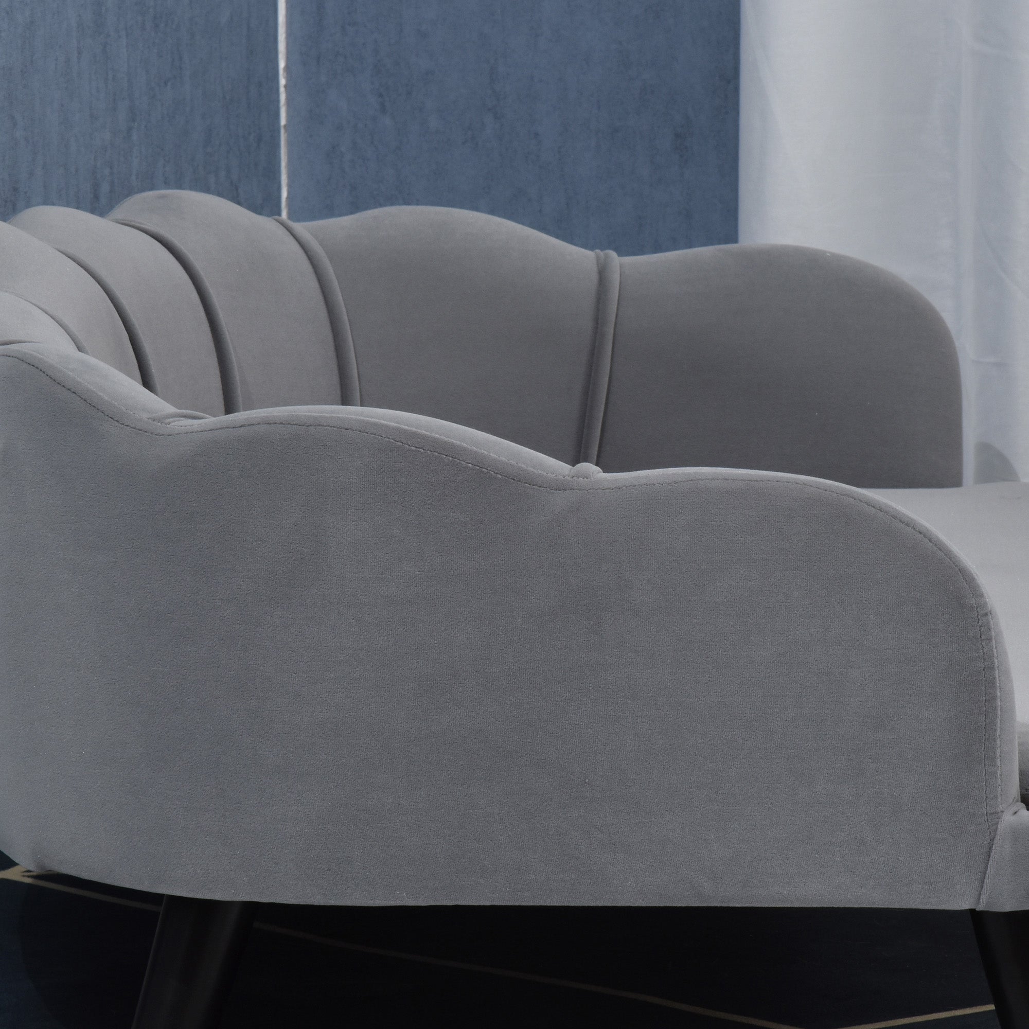 PawHut Dog Sofa for Medium, Large Dogs, Shell Shaped Pet Couch Bed w/ Legs, Cushion, Washable Cover - Grey
