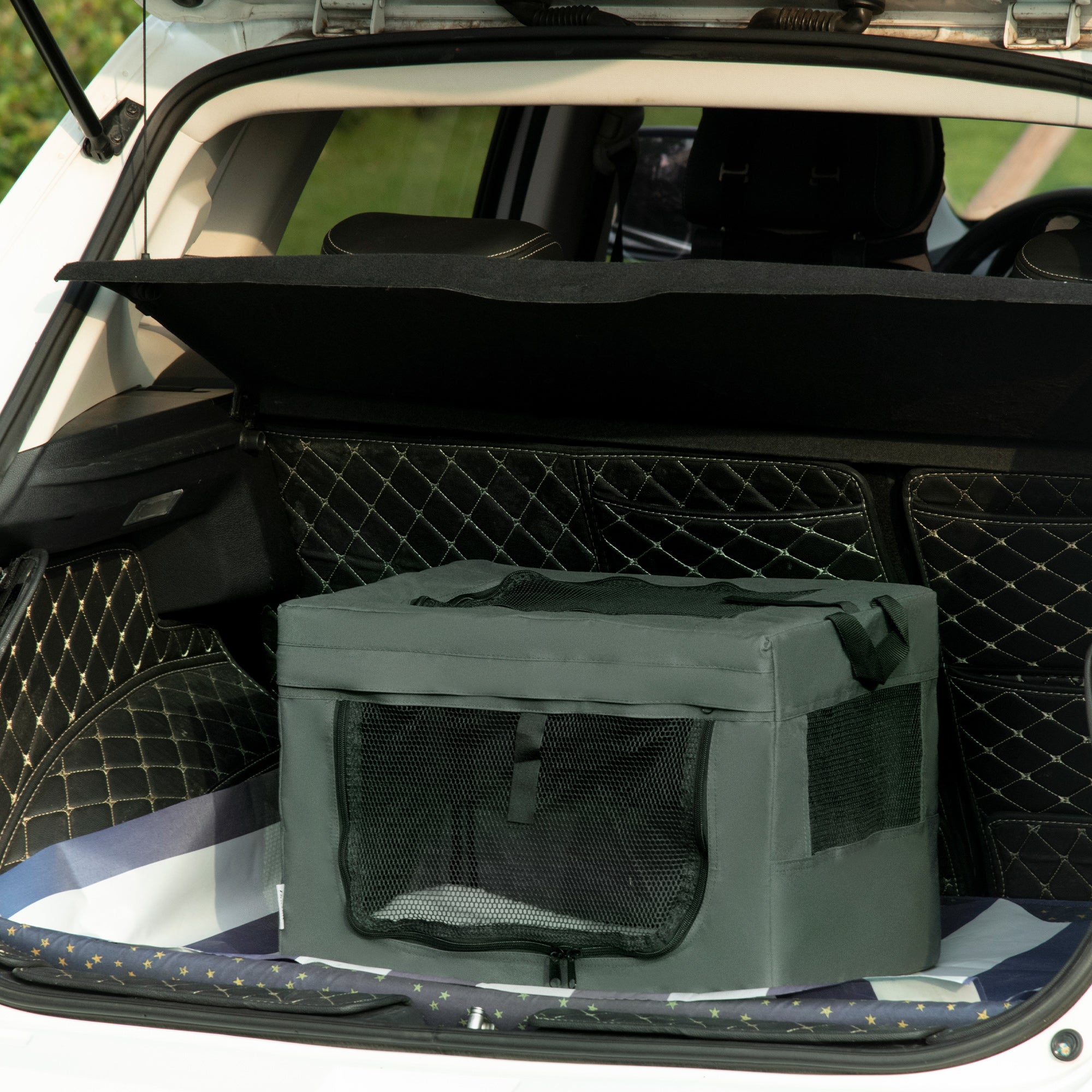 PawHut 48.5cm Pet Carrier for Miniature Dogs, Portable Cat Carrier Soft Side Pet Travel Crate with Removable Mat, Carry Bag, Breathable Mesh Window Door - Grey
