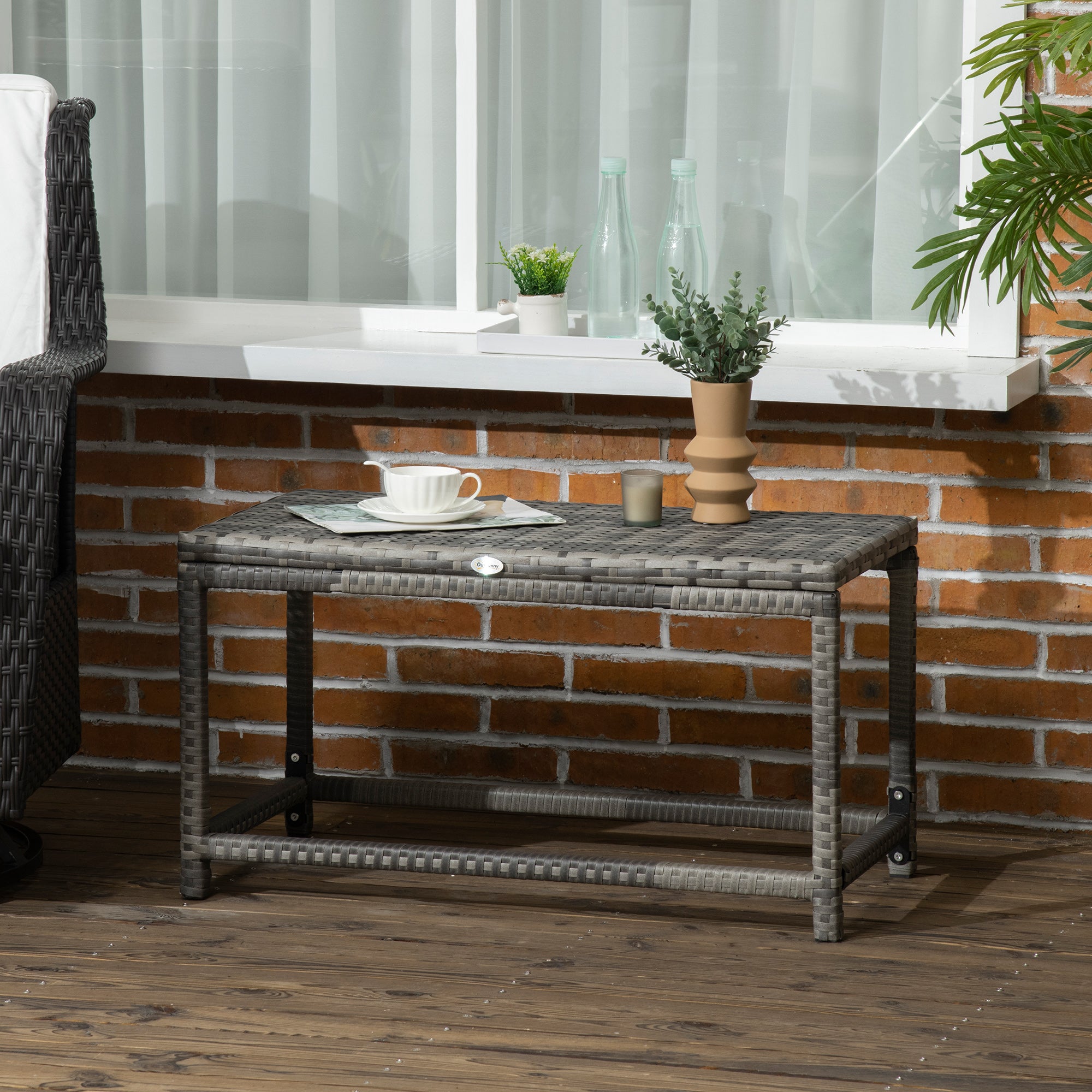 Outsunny Patio Wicker End Table, Outdoor PE Rattan Side Table, with Plastic Board Under the Full Woven Table Top for Patio, Garden, Balcony, Mixed Grey