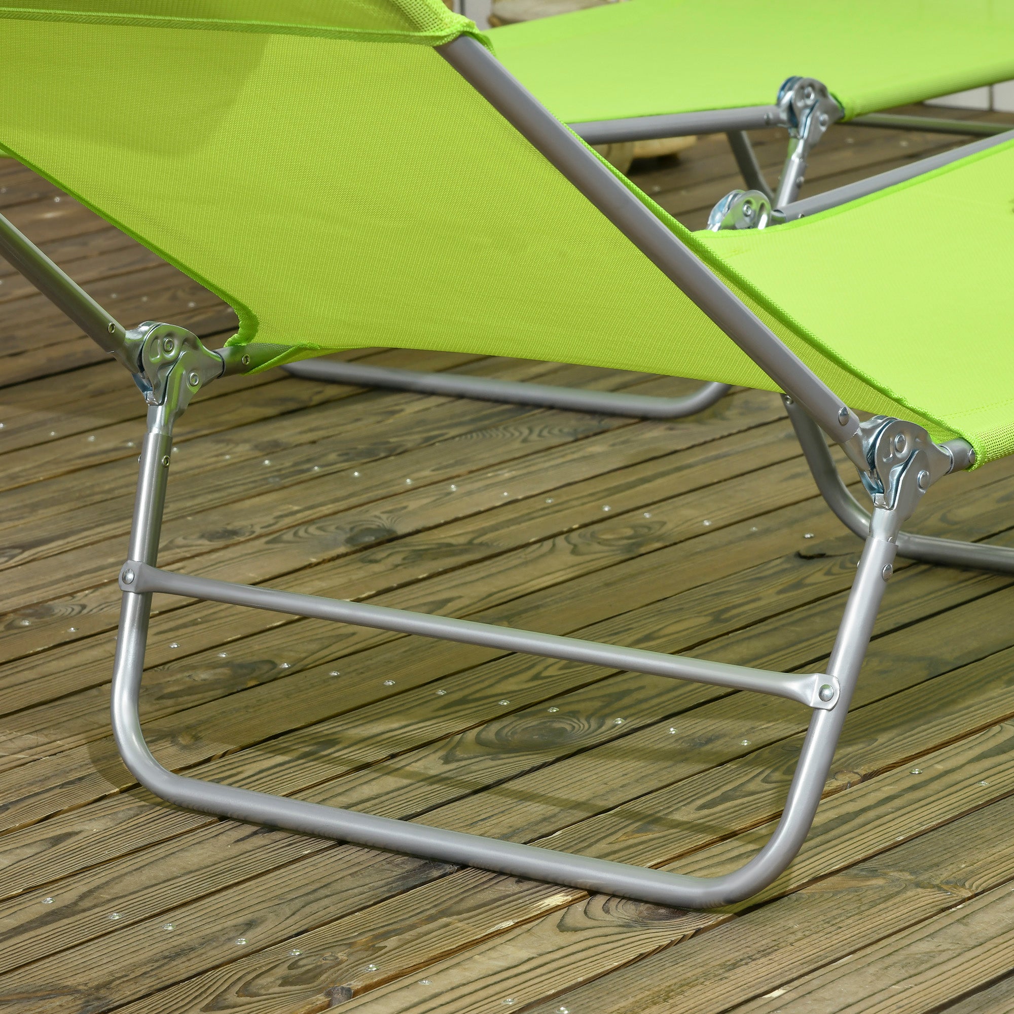 Outsunny  Set of 2 Folding Chaise Lounge Pool Chairs, Outdoor Sun Tanning Chairs with Pillow, Reclining Back, Steel Frame & Breathable Mesh for Beach, Yard, Patio, Green