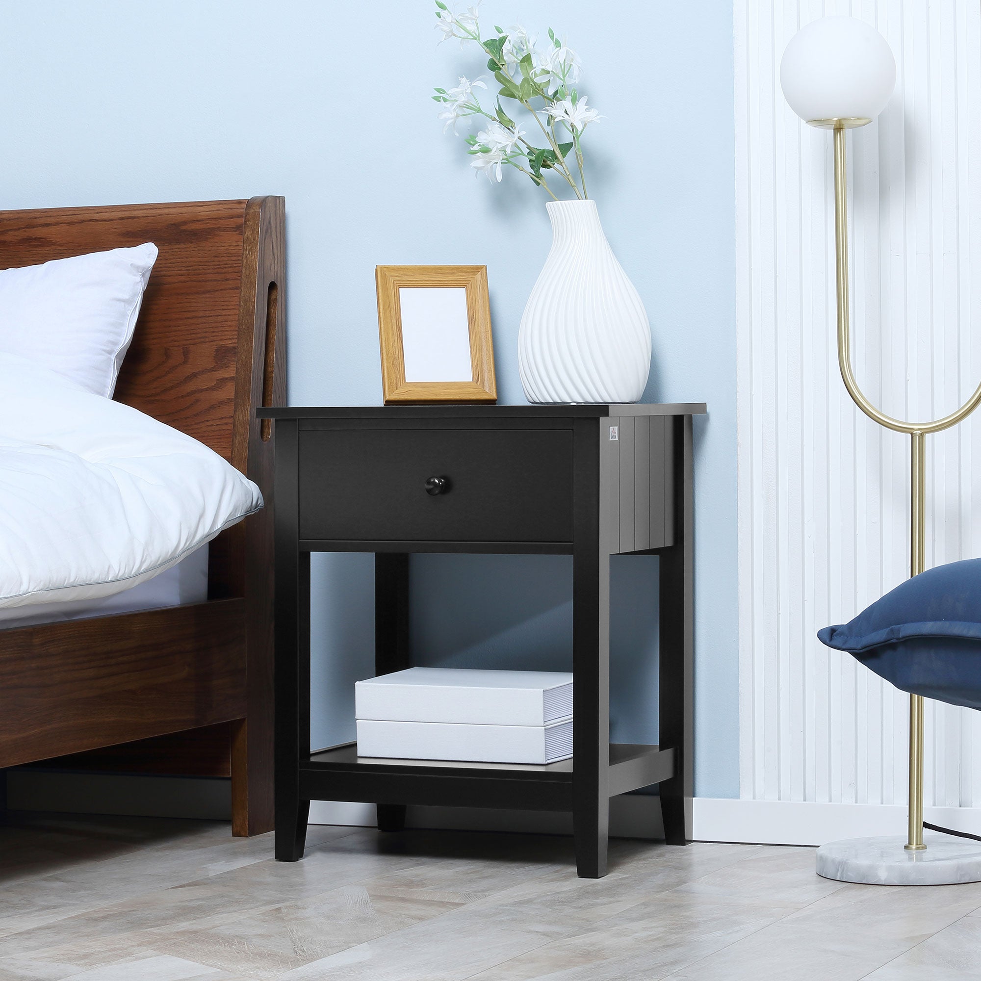 HOMCOM Modern Style Nightstand, Side Table with Drawer and Storage Shelf for Bedroom, 19.7