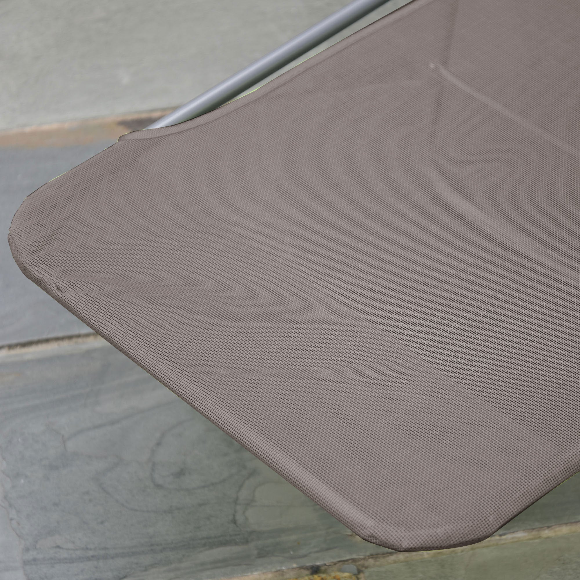 Outsunny Outdoor Lounge Chair, Portable Adjustable Reclining Seat Folding Chaise Lounge Patio Camping Beach Tanning Chair Bed with Pillow, Brown