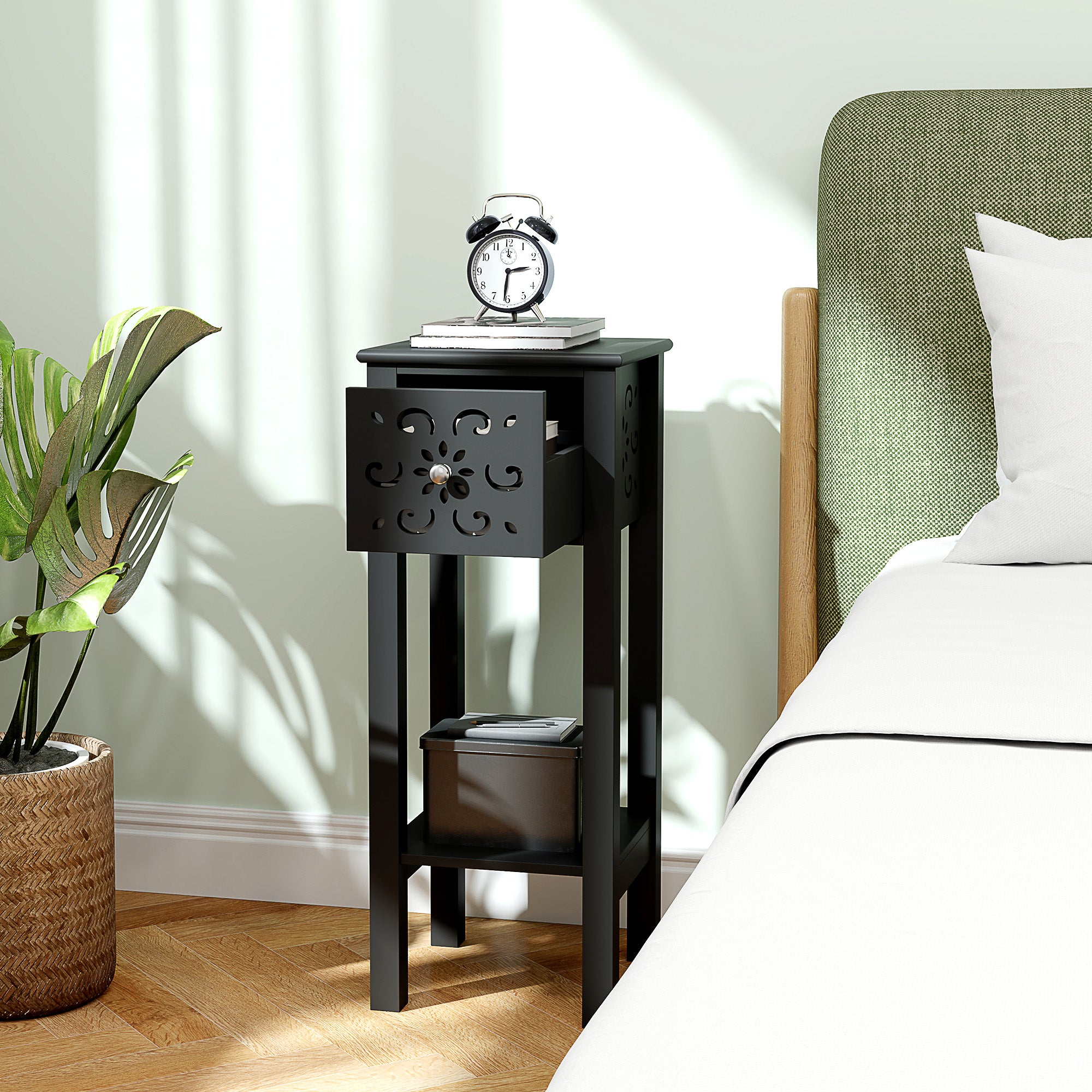 HOMCOM Nightstand Set of 2, Bedside Table Set with Drawer and Open Storage Shelf, End Table Set with Flower-Shaped Design, Black