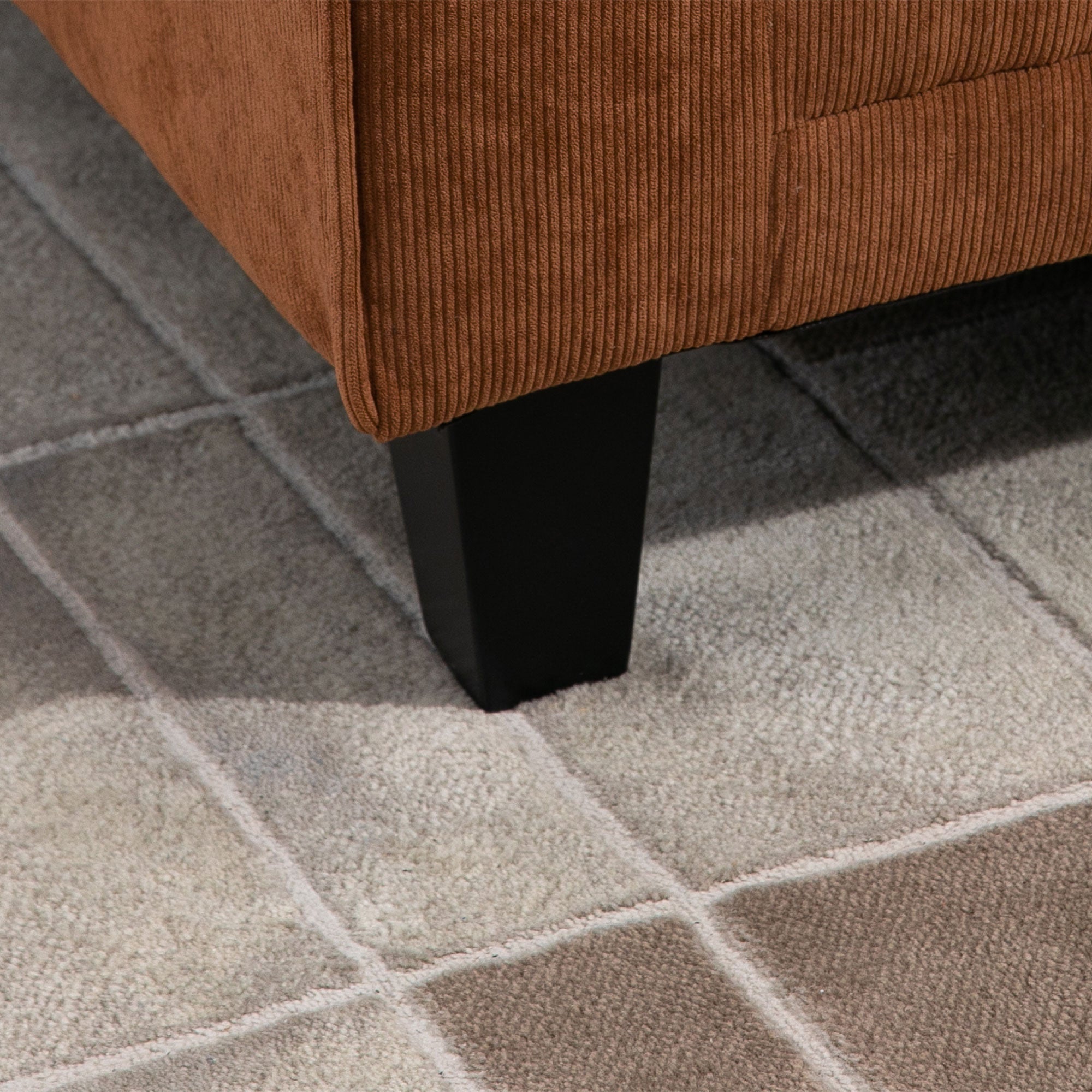 HOMCOM Modern 3-Seater Sofa, Upholstered Corduroy Fabric Couch with Pine Wood Legs, Pillows, Rolled Arms for Living Room, Brown