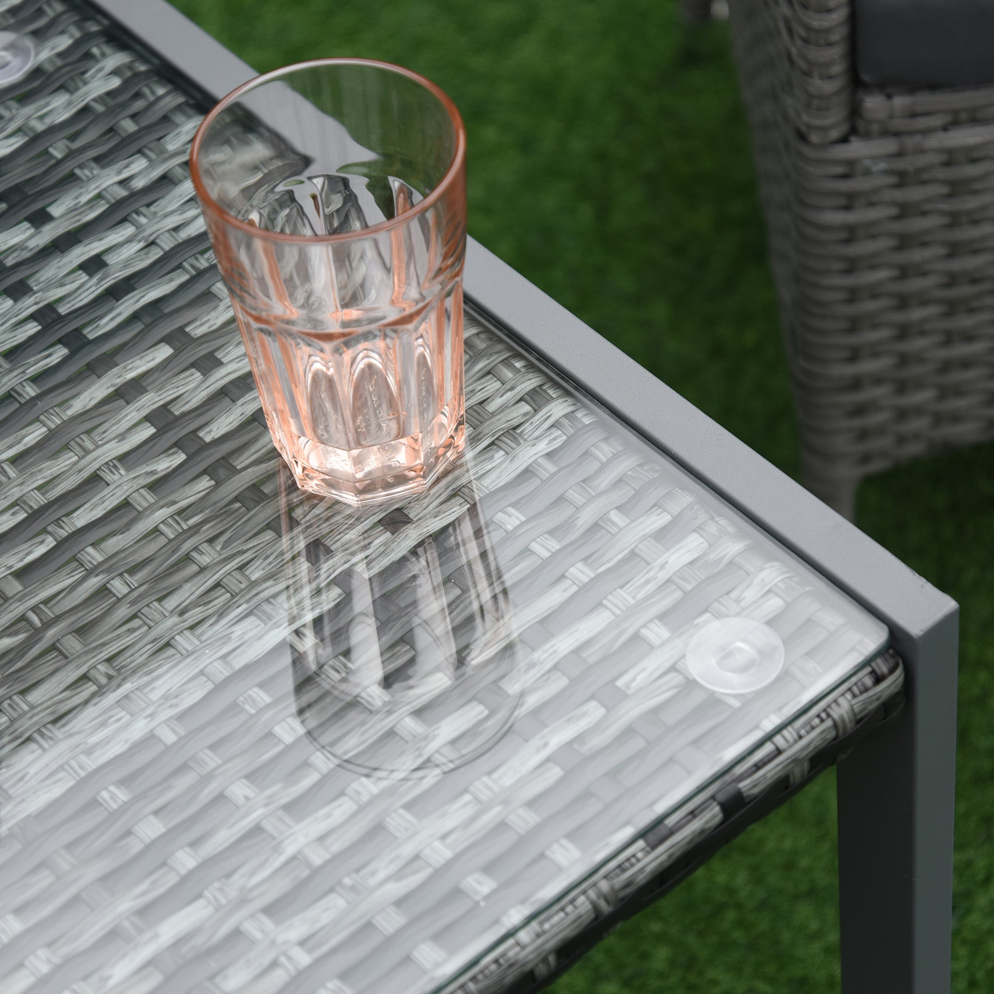 Outsunny Rattan Coffee Table, Wicker Patio Side Table with Tempered Glass Top and Aluminum Frame for Outdoor, Garden, Gray
