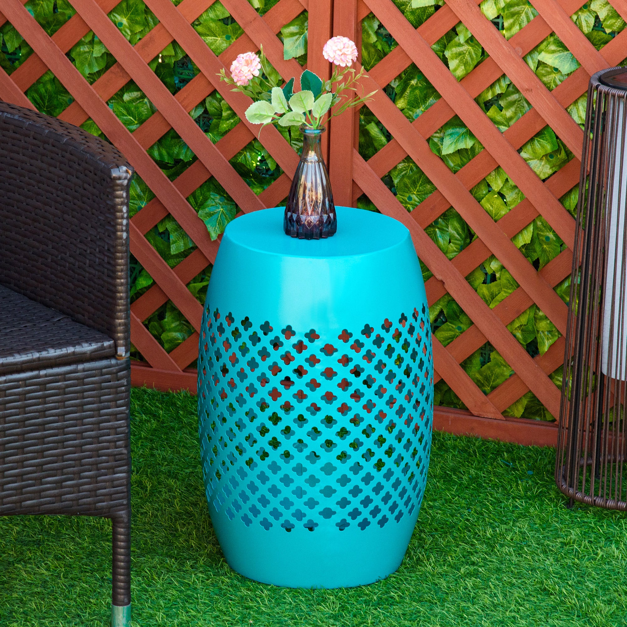 Outsunny 12.5" Outdoor Side Table, Steel Patio End Table, Round Hollow Drum Accent Table for Garden, Porch, Balcony, Yard, Teal