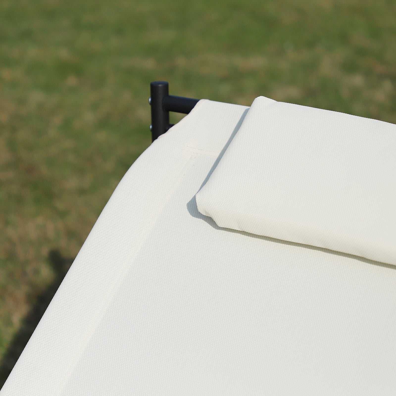 Outsunny Double Chaise Lounger Garden Rocker Sun Bed Outdoor Hammock Chair Texteline with Pillow Cream White