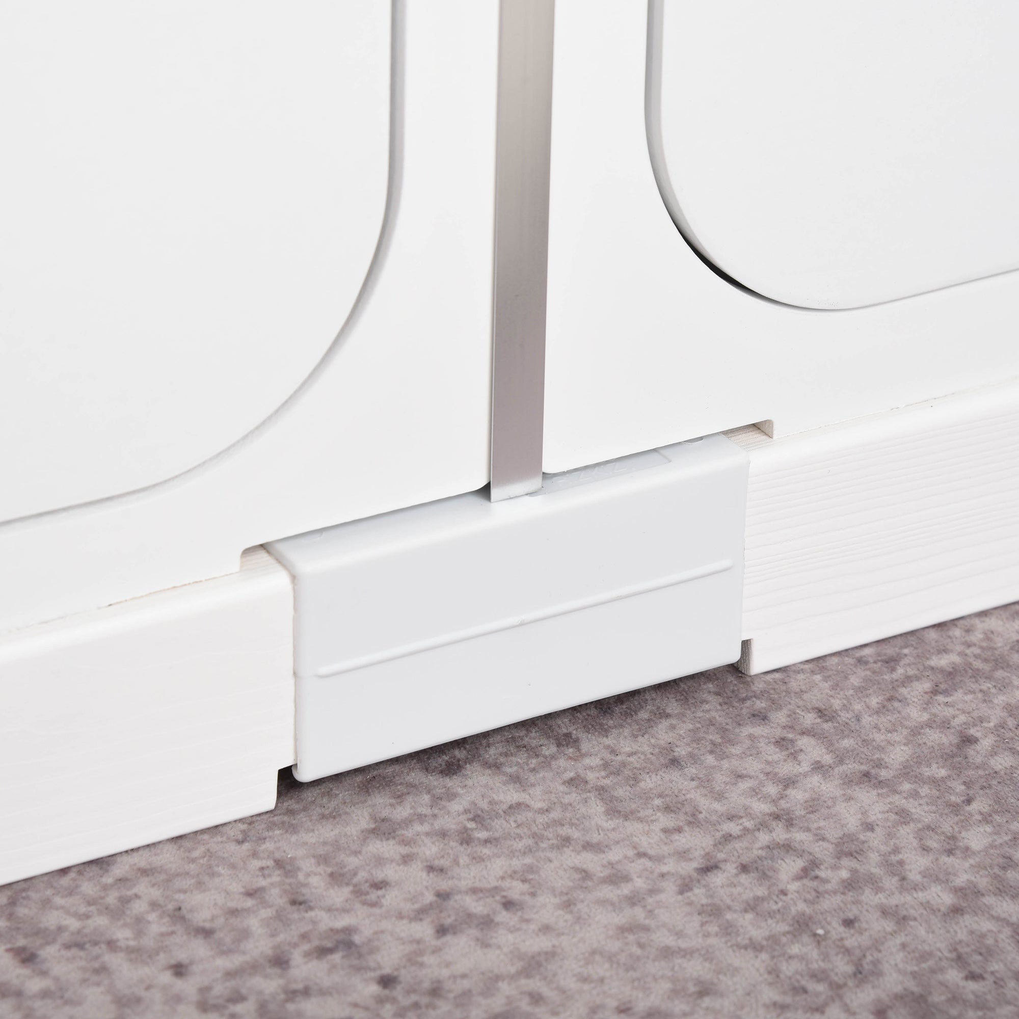 PawHut Wooden Cat Litter Box Enclosure Washroom Toilet Home Cabinet Kitty House Nightstand End Table Magnetic Door Adjustable Partition Board White