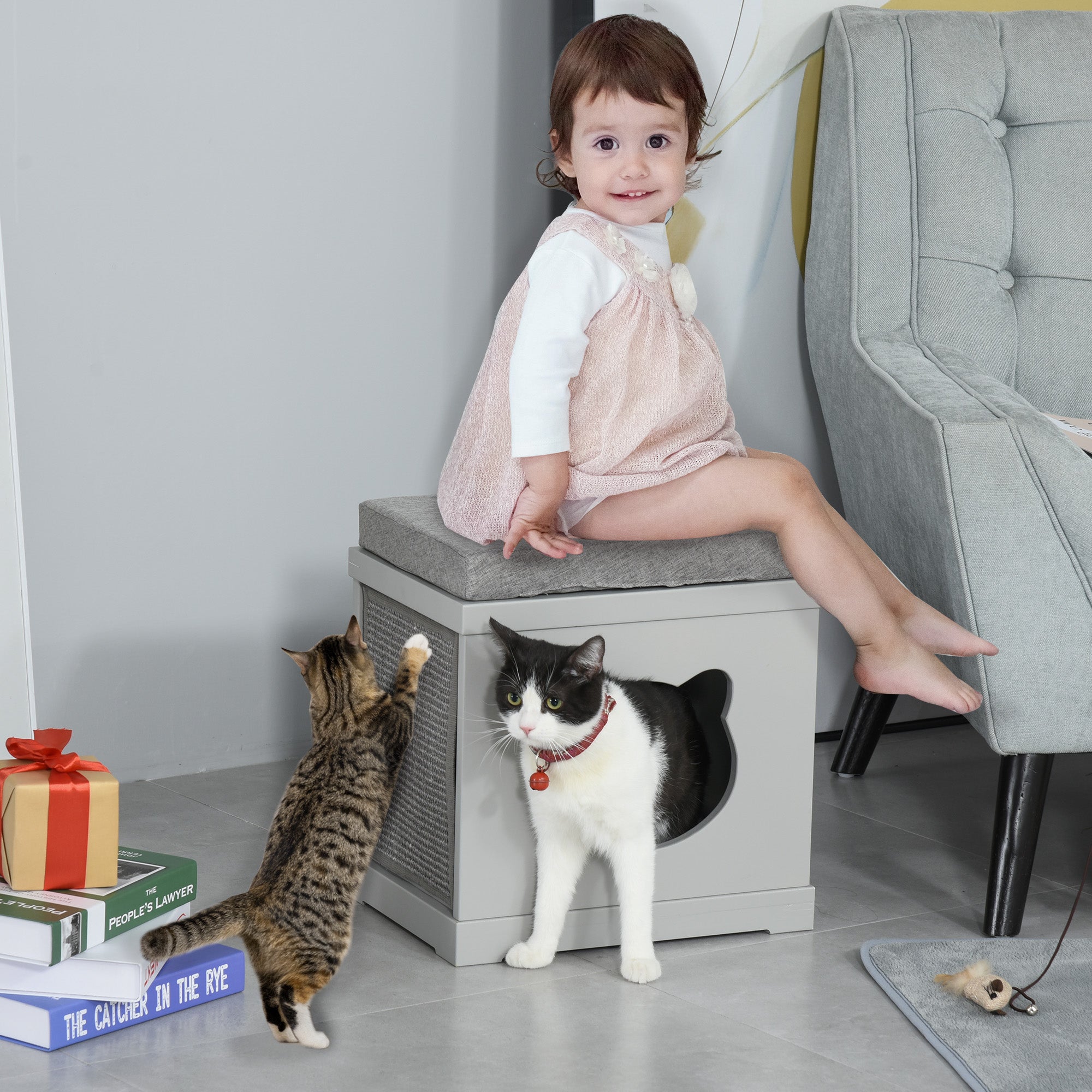 PawHut Indoor Cat Bed with Soft Padded Cushions, Cute Coverd Cat Cube House with 2 Exterior Scratching Boards, Cat Cave for Kittens Small Cats, Grey