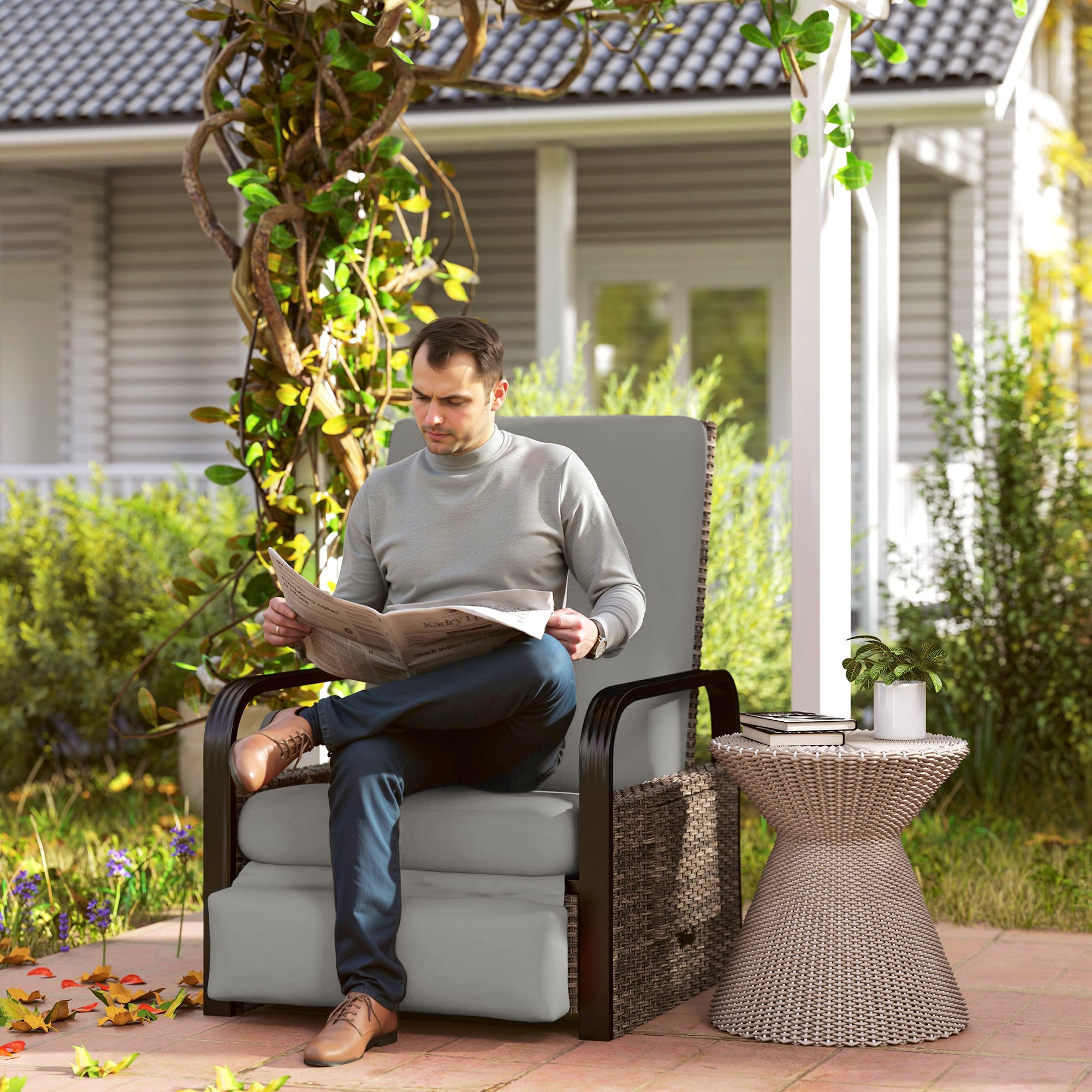 Outsunny Outdoor Recliner Chair, Reclining Outdoor Lounge Chair with Adjustable Backrest and Footrest, Wicker Chair with Flip Side Table, Aluminum Armrests and Cushion, Light Grey