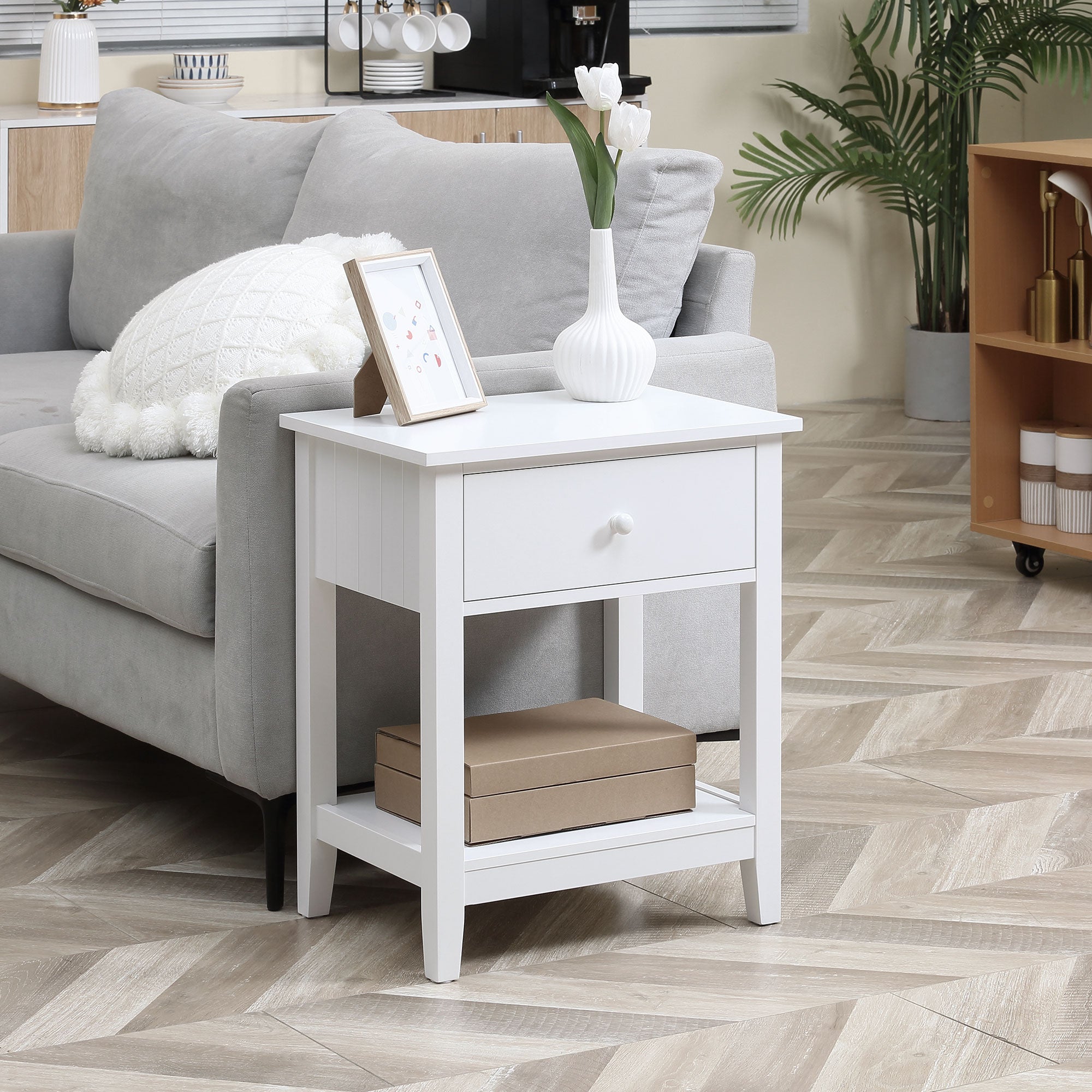 HOMCOM Modern Style Nightstand, Side Table with Drawer and Storage Shelf for Bedroom, 19.7