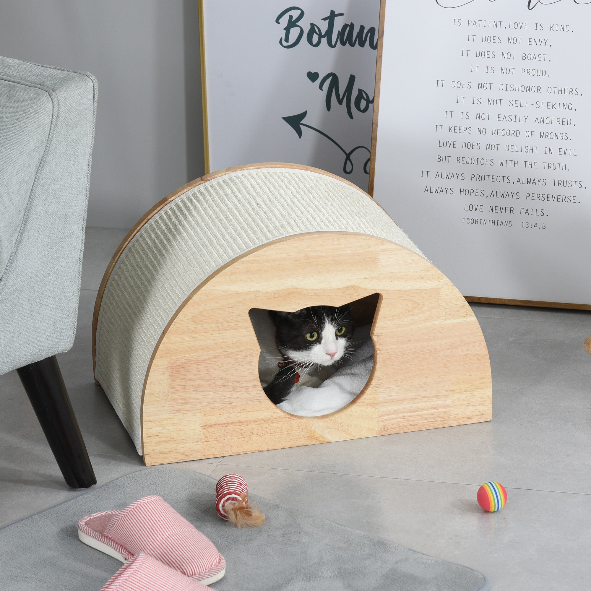 PawHut Wooden Cat House Kitten Condo with Cat-Shaped Entrance Sisal Scratching Carpet Soft Cushion, Natural
