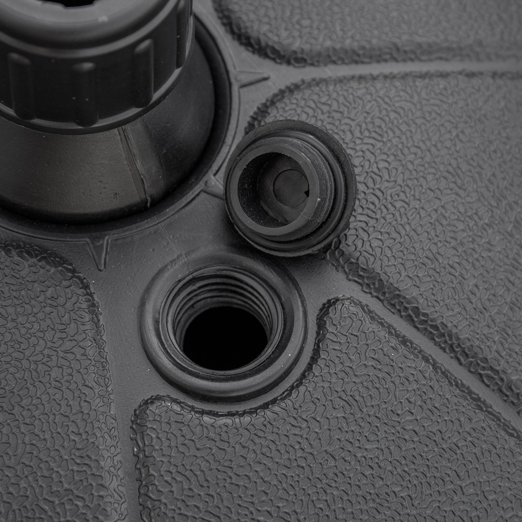 Outsunny Patio Umbrella Base, Round Umbrella Stand, Water or Sand Filled, Garden Umbrella Holder for 1.26", 1.5" Poles, Black