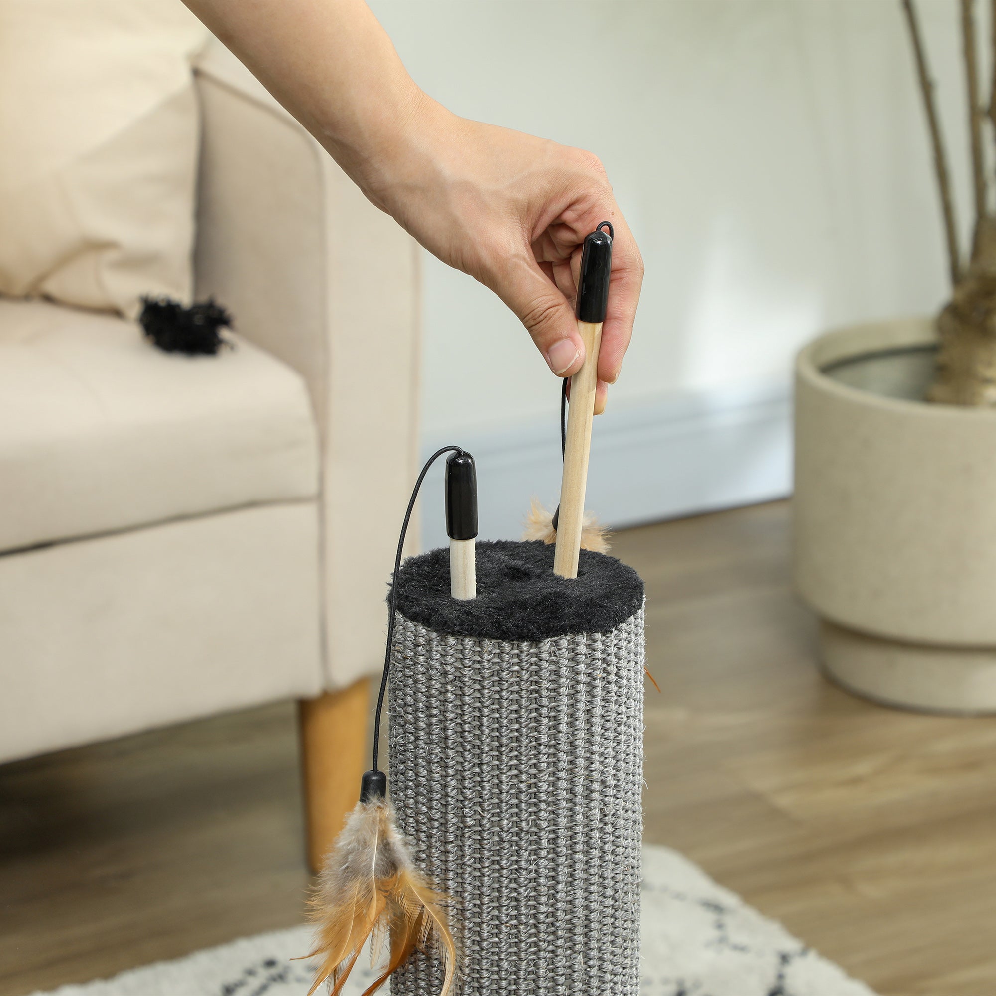 PawHut 2 in 1 Cat Scratching Post, 78cm Tall Cat Scratch Post with 3 Toy Feathers, Cat Scratcher Post for Indoor Cats and Kittens, Black