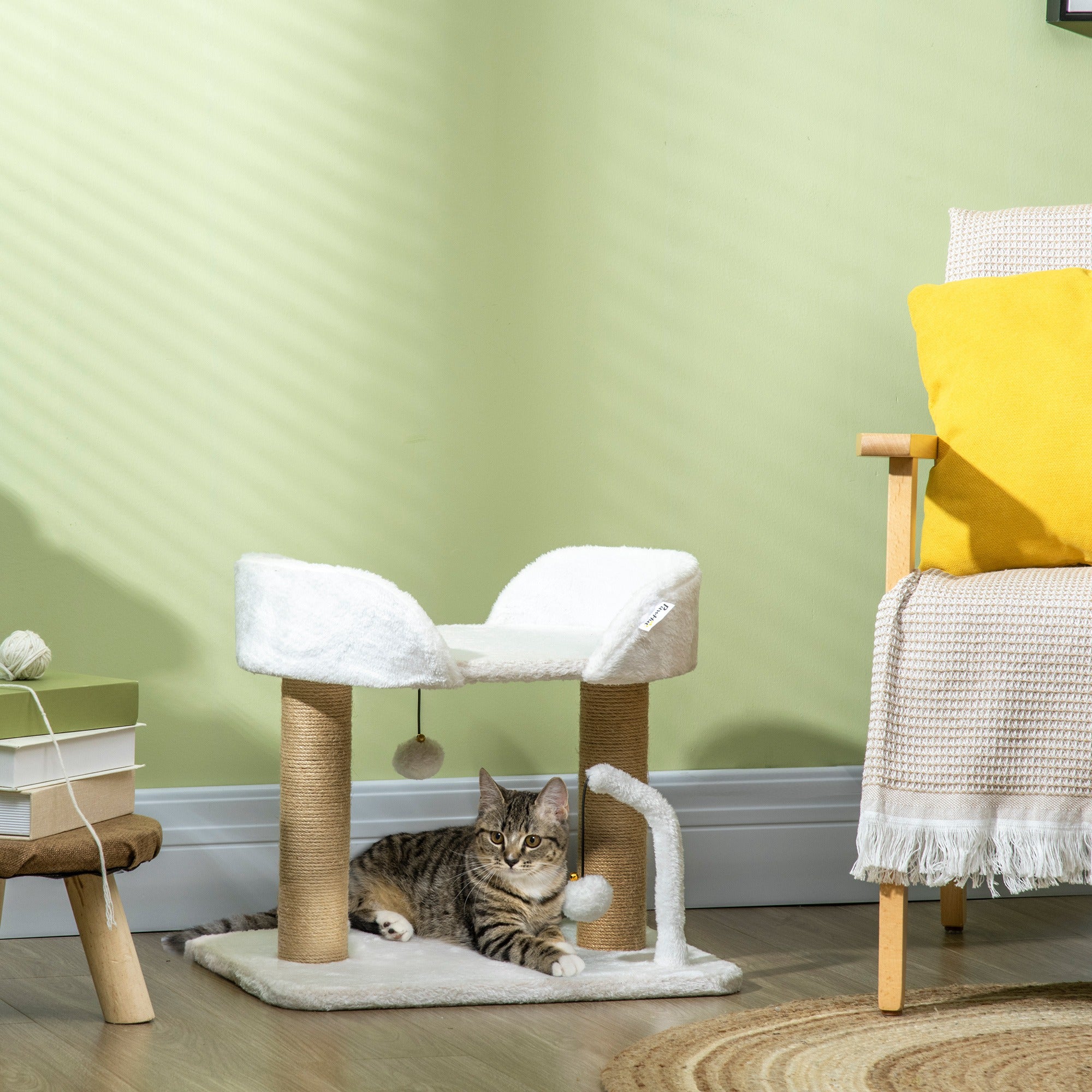 PawHut Cat Scratching Post Cat Tree Tower With Bed for Indoor Cats Scratcher Toy Balls 48 x 38 x 42cm - White