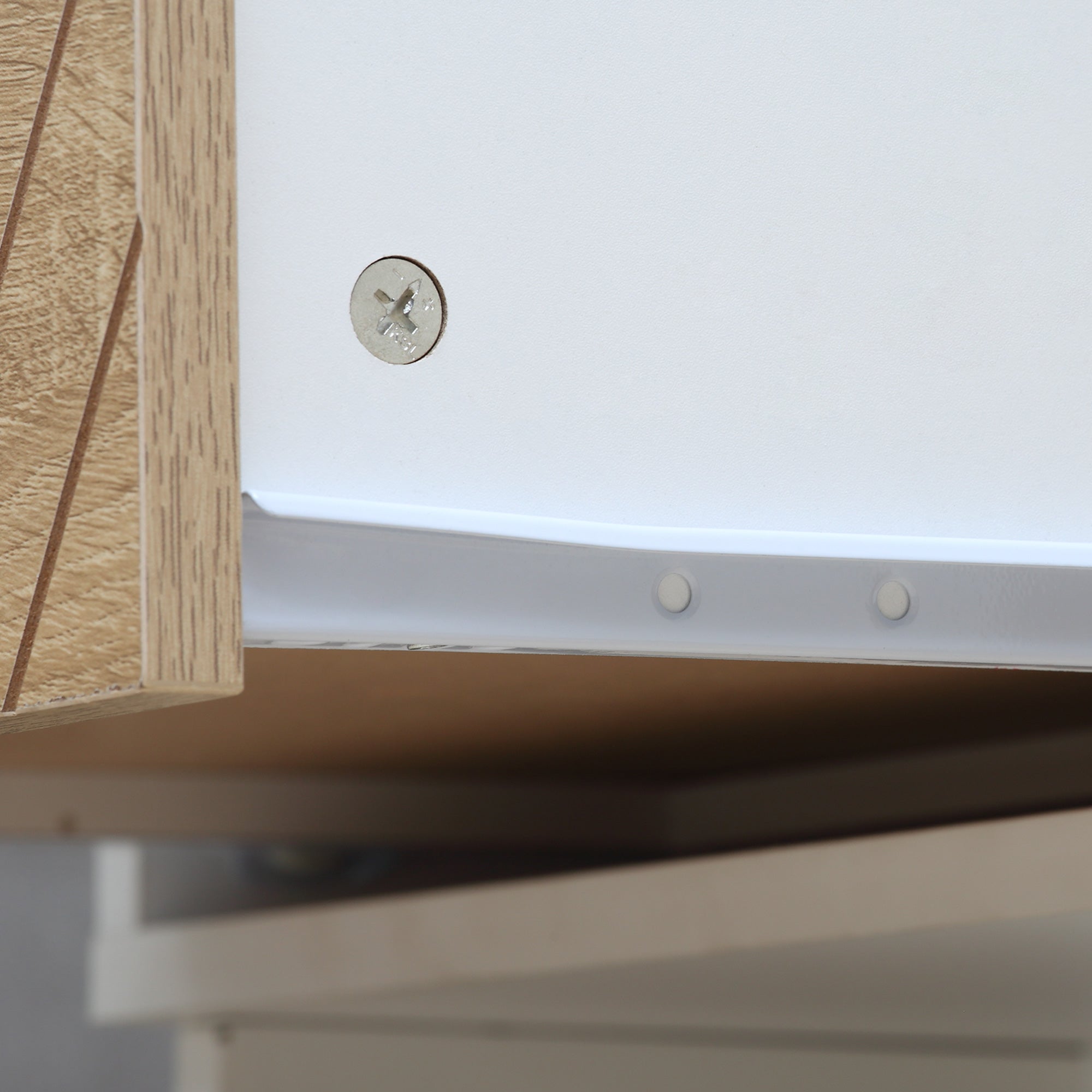 HOMCOM Modern Bedside Table with Drawer and Storage Shelf, Nightstand with Metal Base, Sofa End Table for Bedroom, White and Oak
