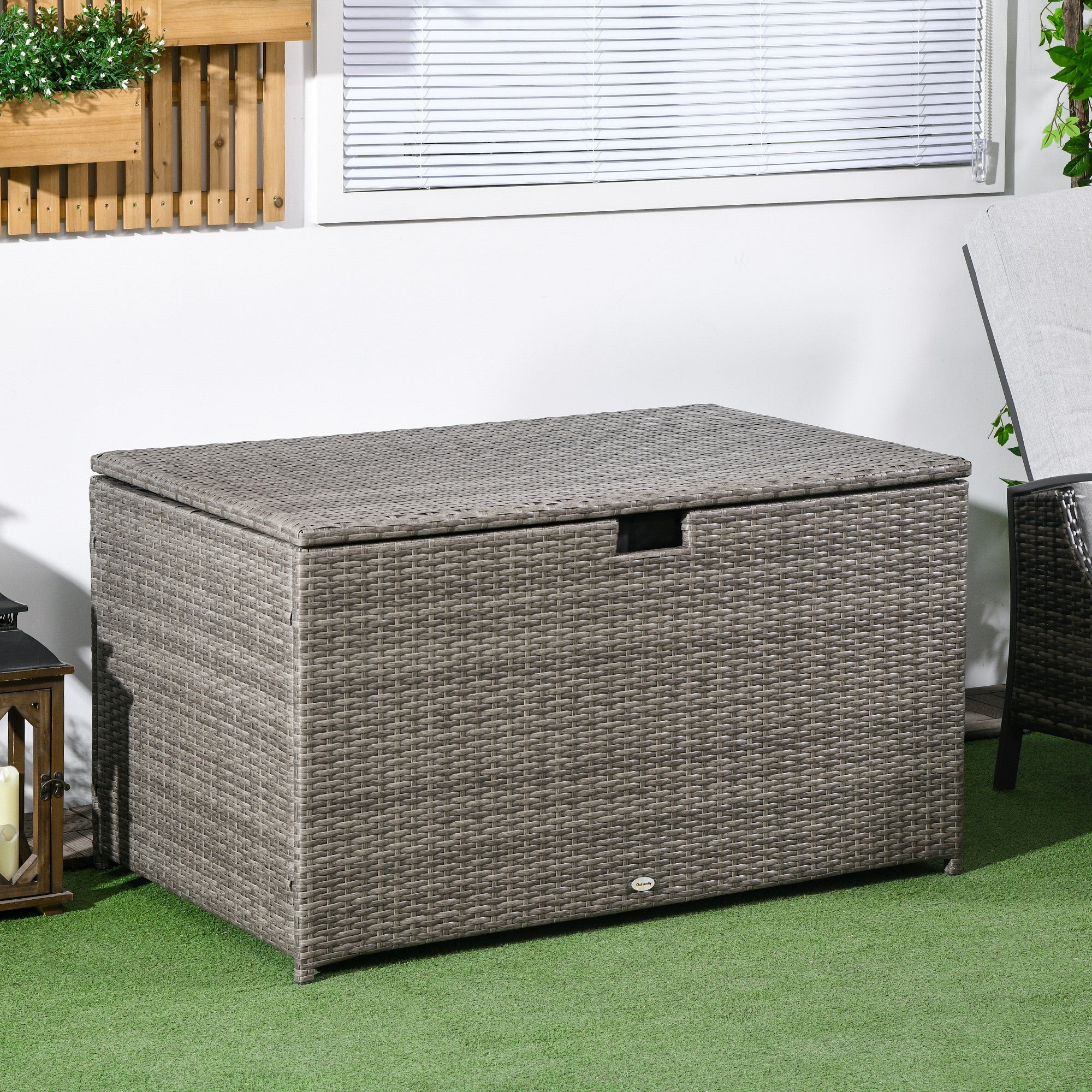 Outsunny Rattan Deck Box, Rattan 113 Gallon Outdoor Storage Box with Lid and Handle for Indoor, Patio Furniture Cushions, Pool and Garden Tools, Mixed Grey
