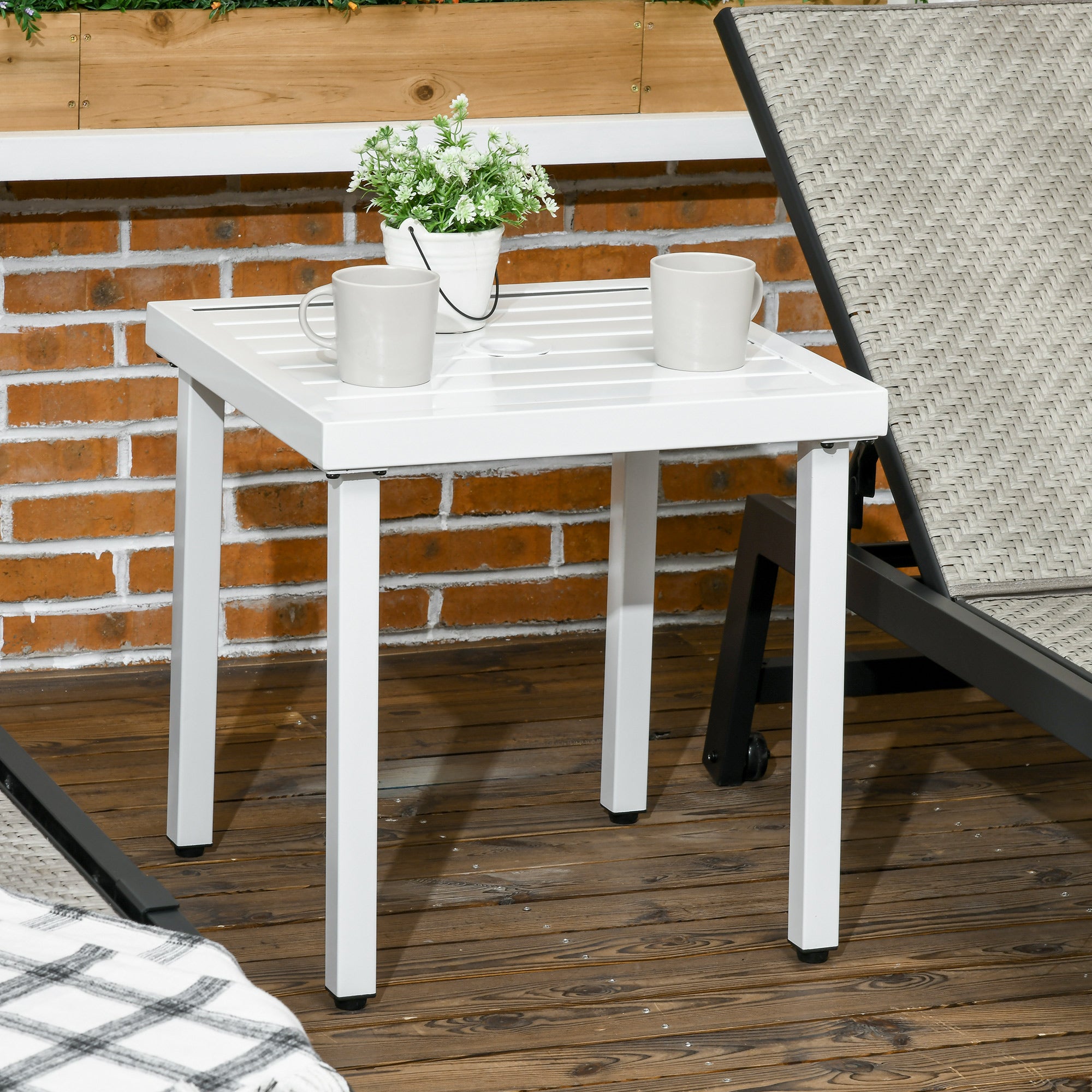 Outsunny Outdoor Side Table, Patio End Table with Umbrella Hole, Small Coffee Table with Steel Frame for Balcony, White