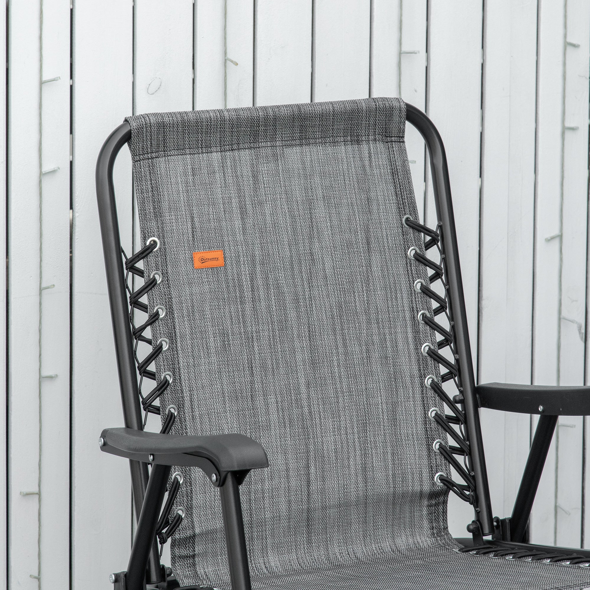 Outsunny Outdoor Folding Chair, Bungee Sling Foldable Chair with Armrests, Folding Lawn Chair for Camping, Garden, Pool, Beach, Backyard, Grey