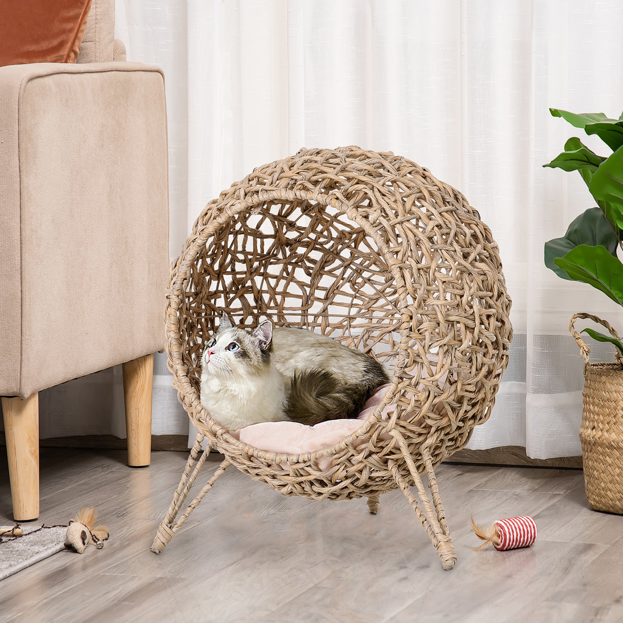PawHut Wicker Cat House, Rattan Elevated Cat Bed with Three Tripod Legs, Ball-Shaped Cat Basket with Cushion - Natural Wood Finish