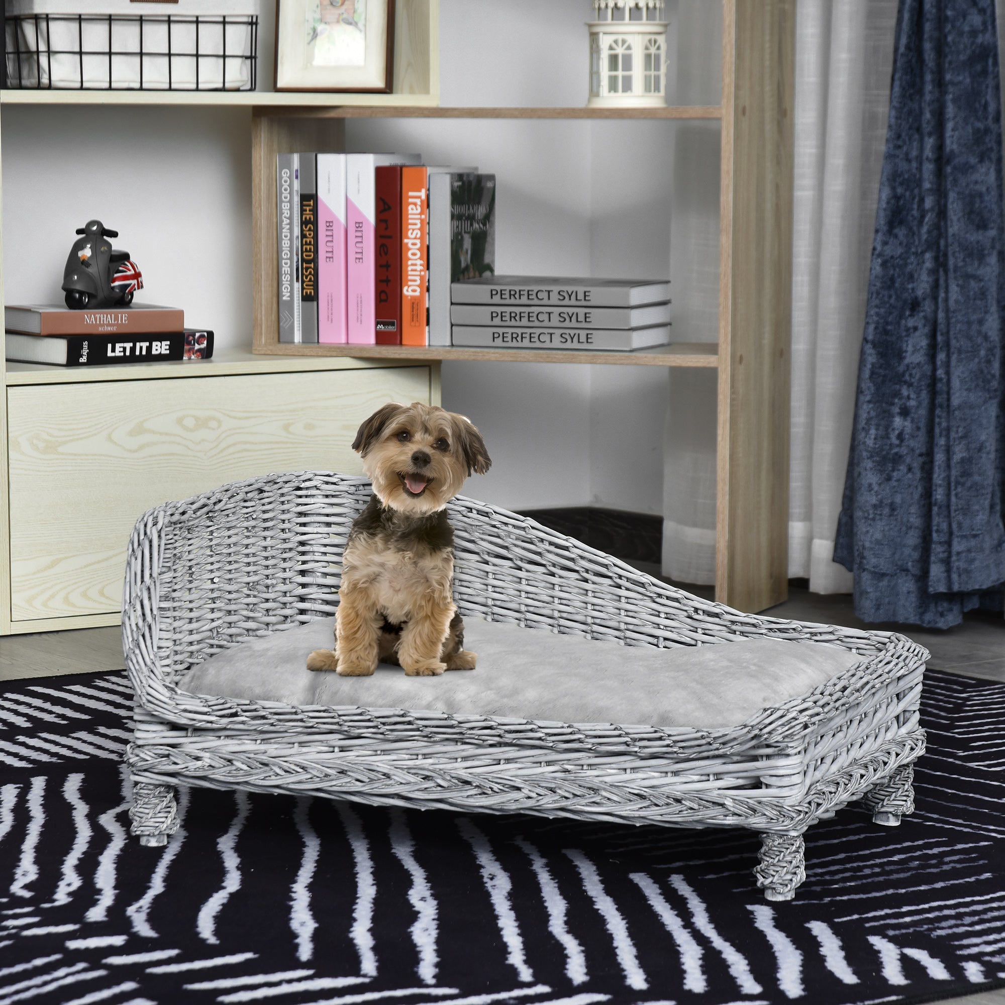 Pawhut Wicker Dog Cat Bed Kitten Lounger  Pet Bed Rattan Willow Basket Soft Cushion Lightweight 69 x 42 x 33 cm Grey