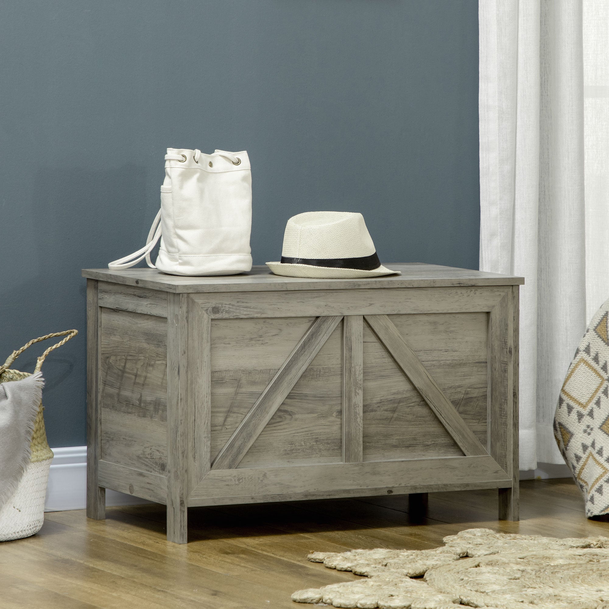 HOMCOM Farmhouse Storage Chest, Storage Bench, Lift Top Box with Safety Hinge to Open Up 100° for Entryway, Living Room, Grey Wood Grain