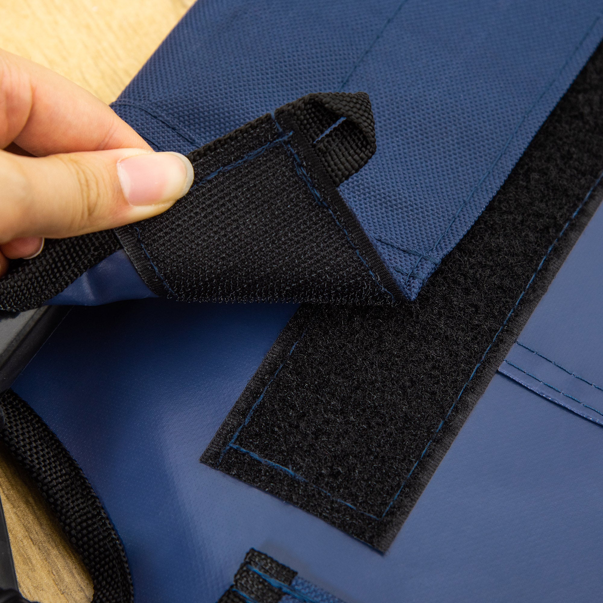 PawHut Elevated Dog Bed, Raised Dog Cot for XL Sized Dogs, Indoor & Outdoor, 36" x 30" x 7", Blue