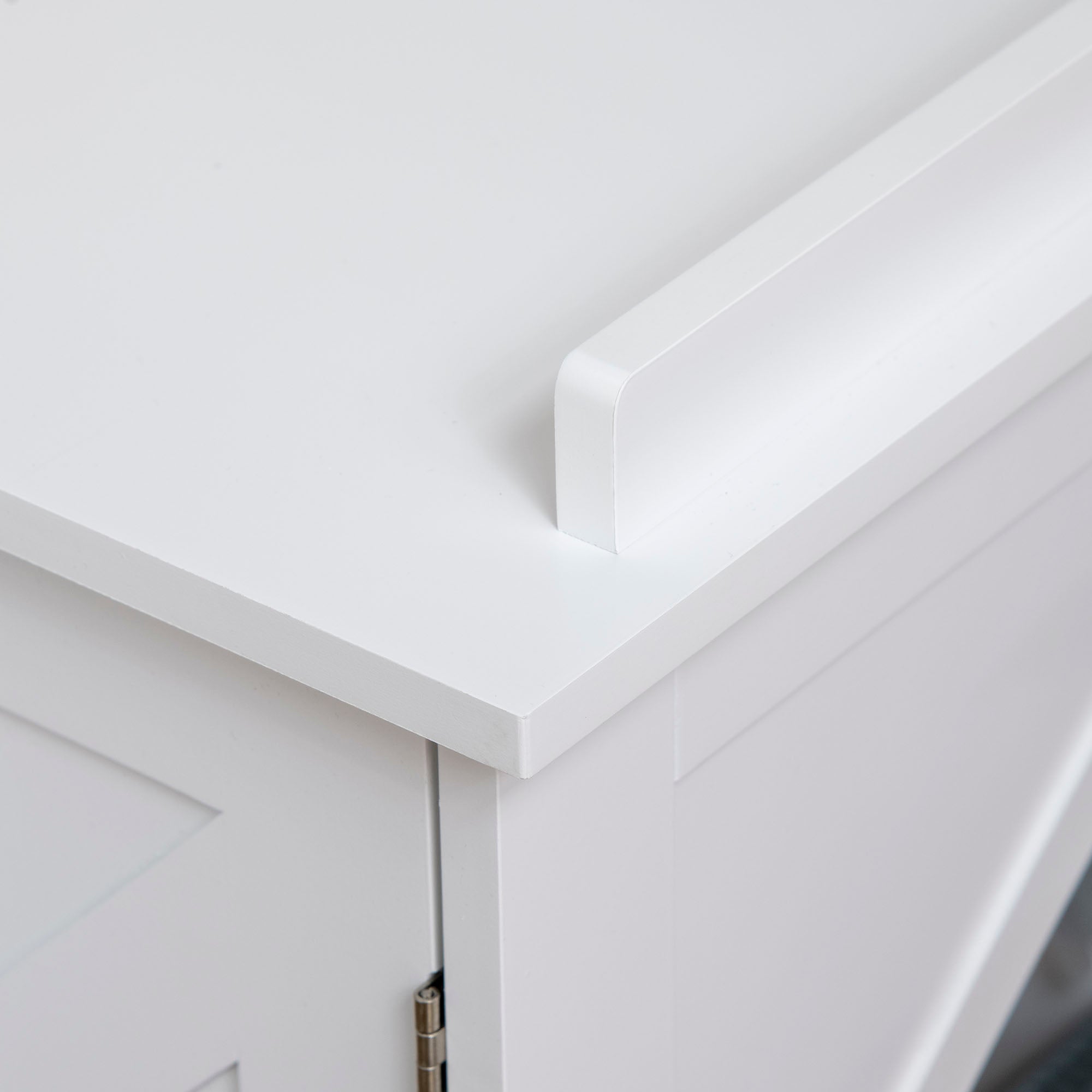 PawHut Wide & Large Cat Litter Box Furniture Hidden Farmhouse Table with Magnetic Doors, Big Covered Kitty Litter Box Enclosure Cabinet with Shelves, Pet Furniture Cat Gift Side Table, White