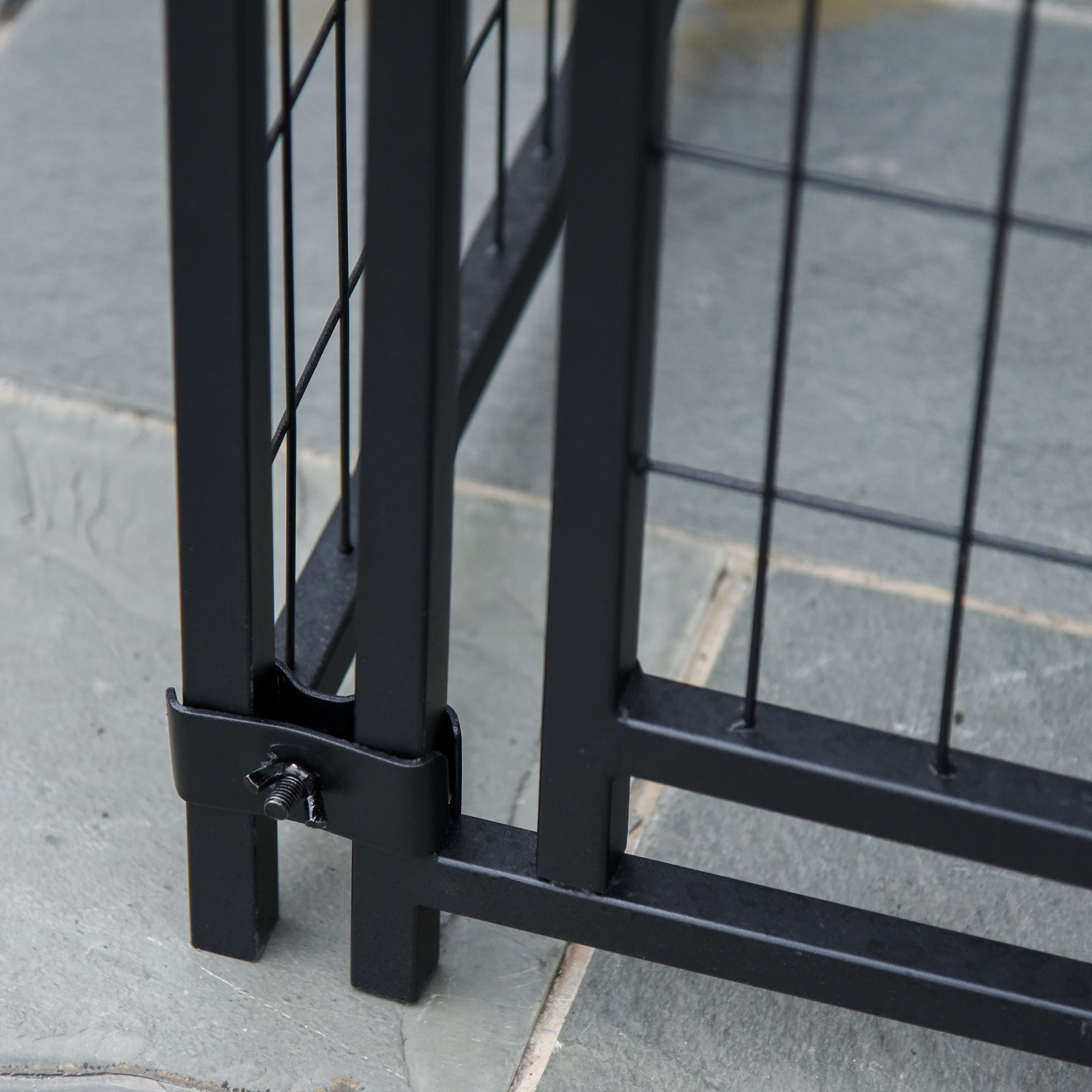 PawHut 6' x 4' x 6' Large Outdoor Dog Kennel Run Steel Fence with UV-Resistant Oxford Cloth Roof & Secure Lock