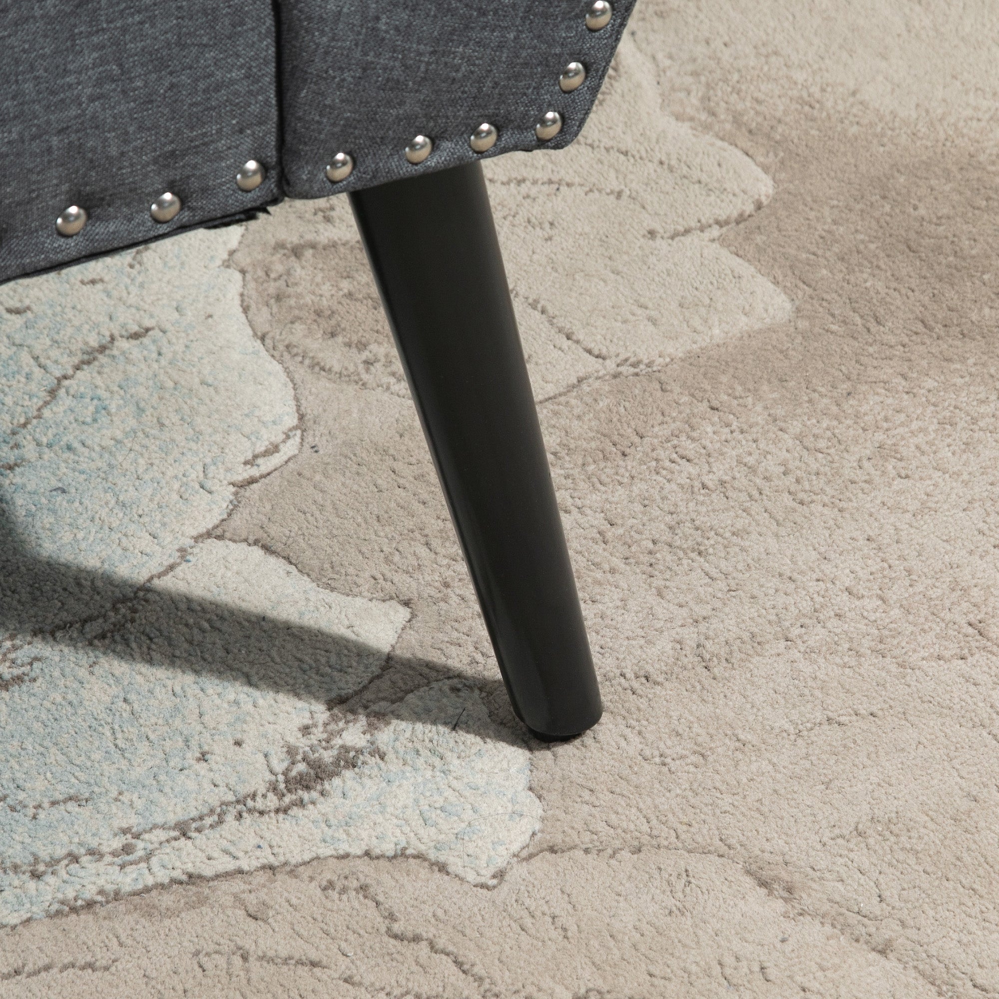 HOMCOM Button Tufted End of Bed Bench, Linen Fabric Upholstered Bedroom Bench, Entryway Bench with Arms and Nailhead Trim for Living Room, Hallway, Dark Grey