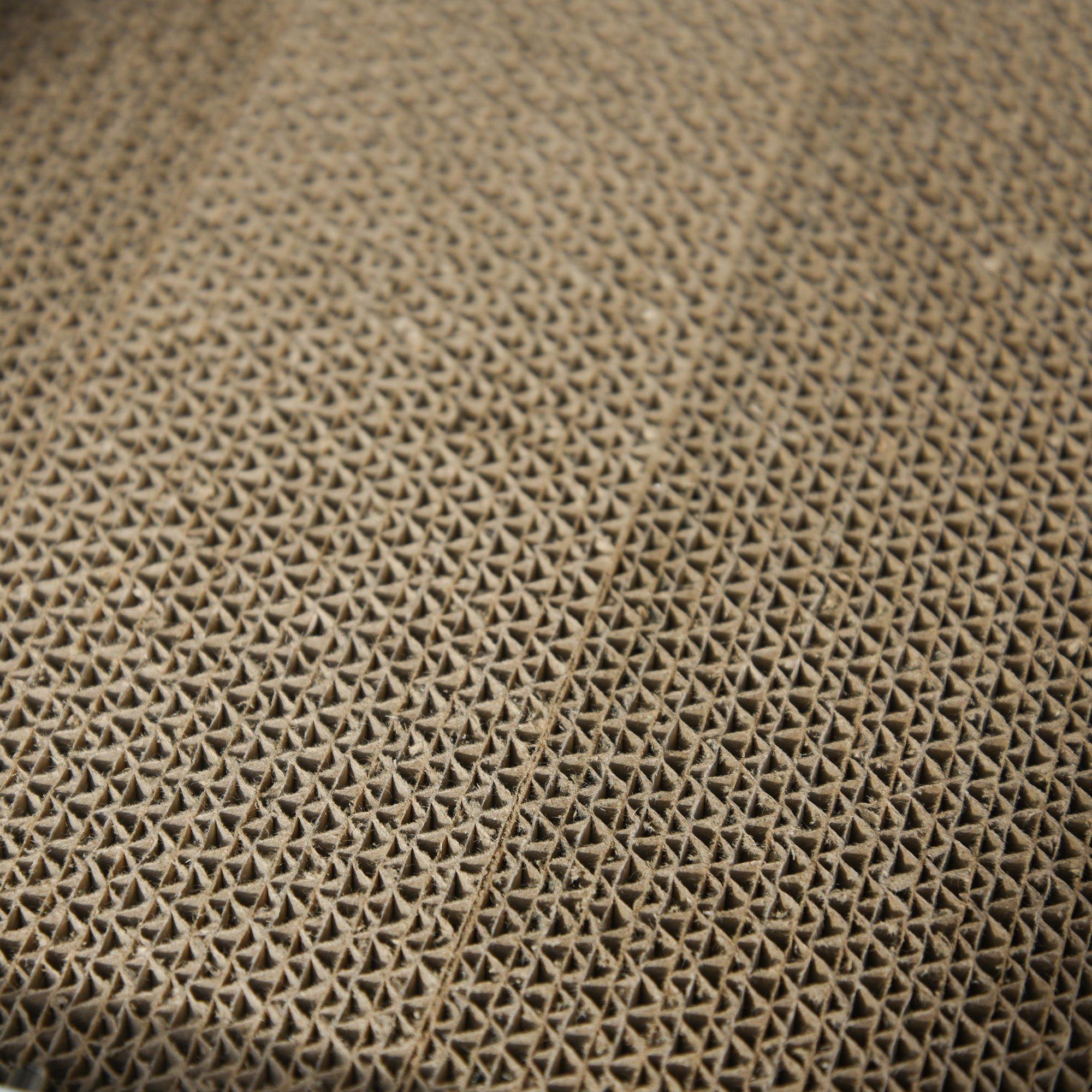 PawHut Cat Litter Box Enclosure, Hidden Litter Box Furniture, Cat House End Table Washroom with Scratching Pad, for Indoor Cats Kittens, Grey