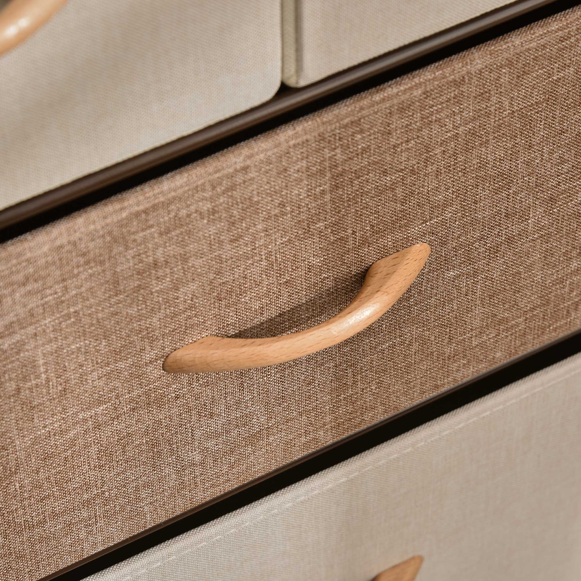 HOMCOM Dresser for Bedroom with 5 Drawers, Chest of Drawers with Metal Frame, Fabric Dresser for Living Room, Entryway, Hallway, Multi-Coloured