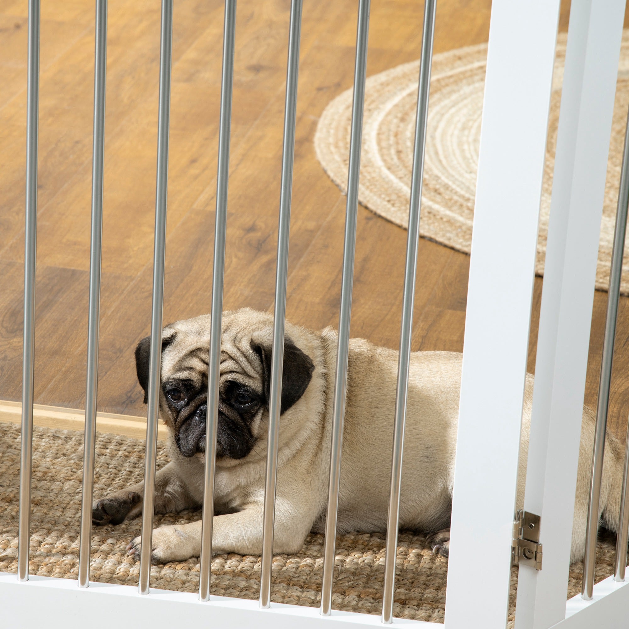 PawHut Foldable Dog Gate, Freestanding Pet Gate, Dog Barrier with Two Support Feet, for Doorways, Stairs, Halls - White