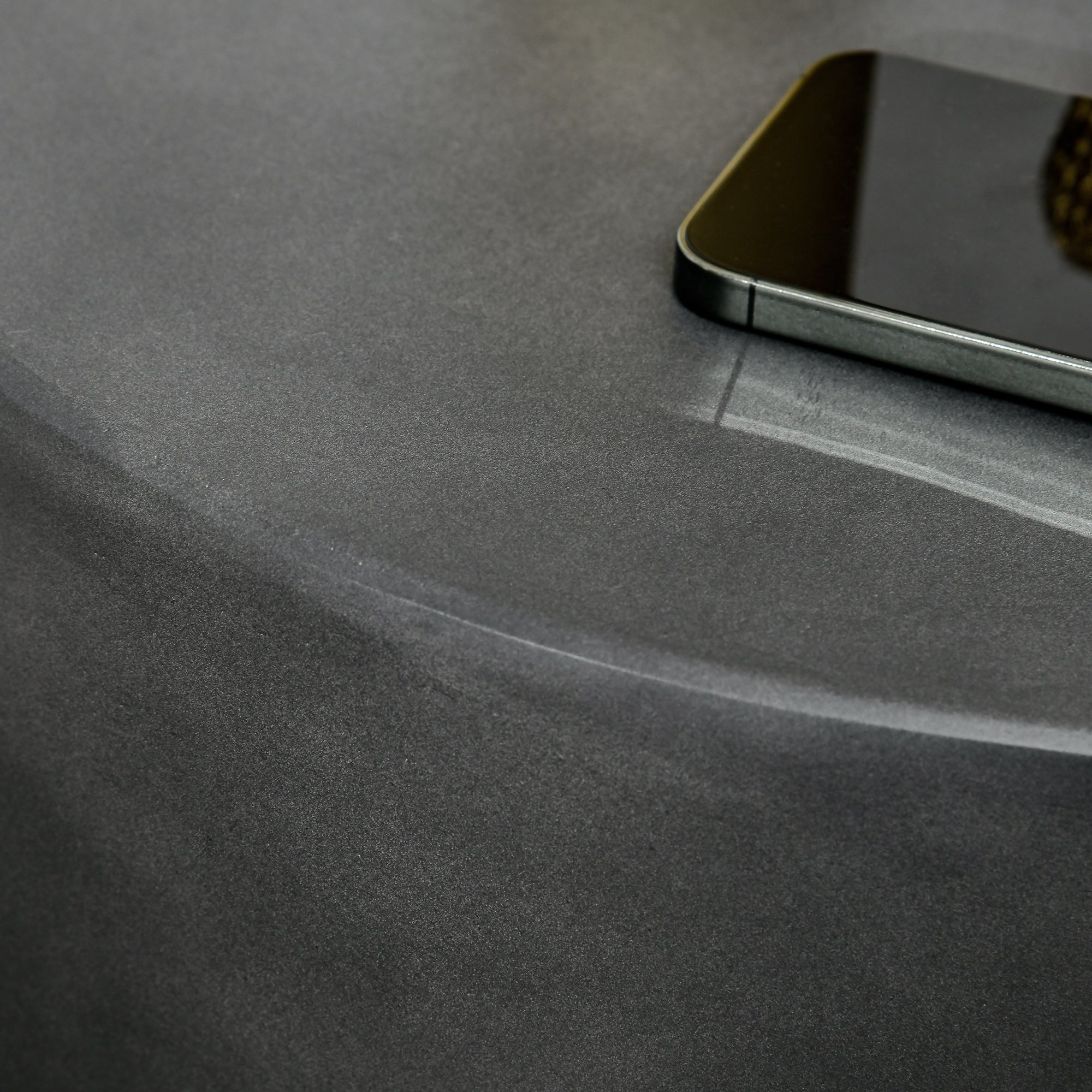 HOMCOM Round Side Table, Lightweight Accent Table with Terrazzo Finish, 17" End Table with 4 Adjustable Feet for Indoor, Outdoor, Charcoal Grey