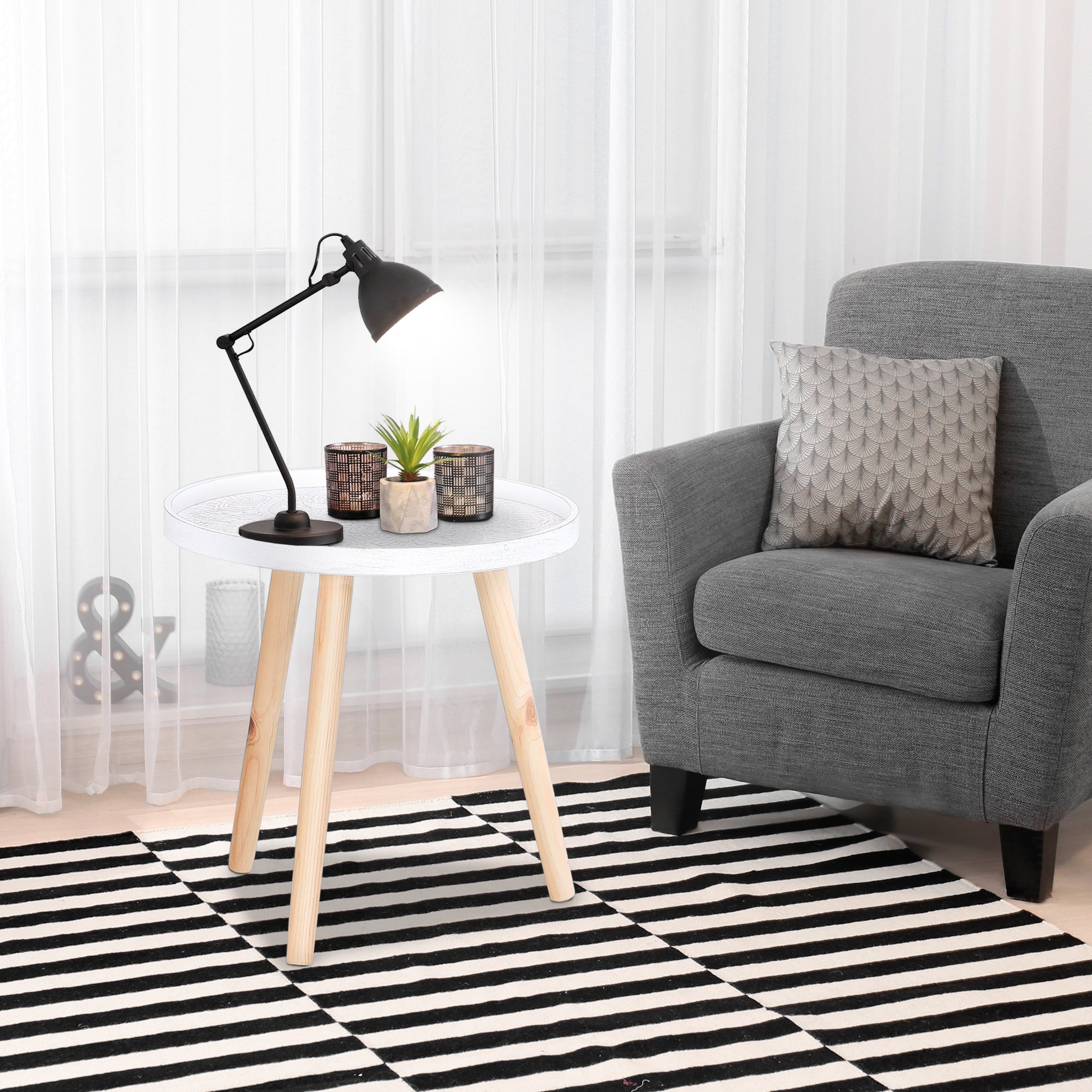 HOMCOM Coffee Table, Carved Floral Round Table with Tray-style Top and Wood Legs, Modern Side Table for Living Room, White