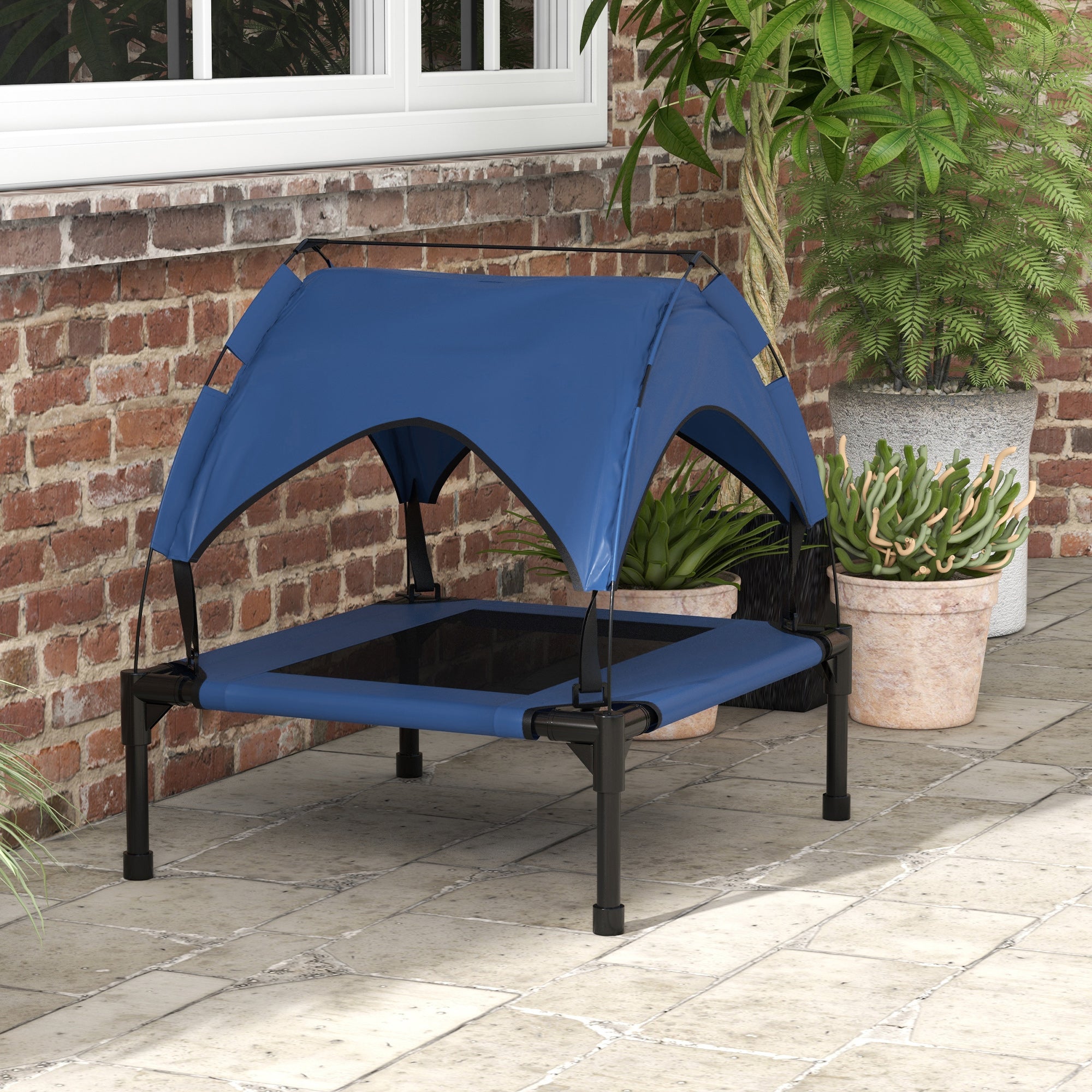 PawHut Cooling Raised Dog Bed, Elevated Pet Bed with Breathable Mesh, UV Protection Canopy, Foot Pads, for Indoor Outdoor, Small, Medium Dogs, 76 x 61 x 69.5cm - Dark Blue