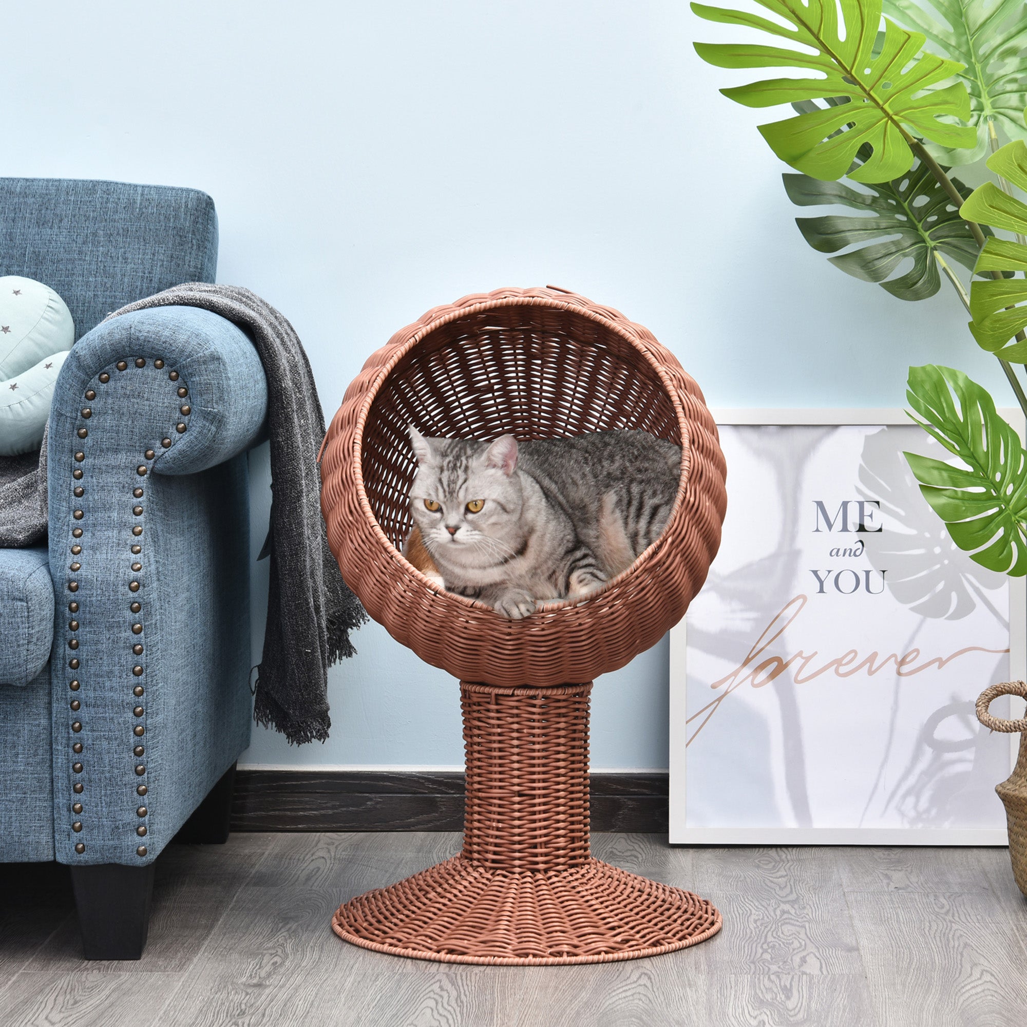 PawHut Elevated Cat Bed with Rotatable Egg Chair Pod, Cat Basket Bed with Thick Cushion, Natural Mat Grass Woven Kitty House, Brown
