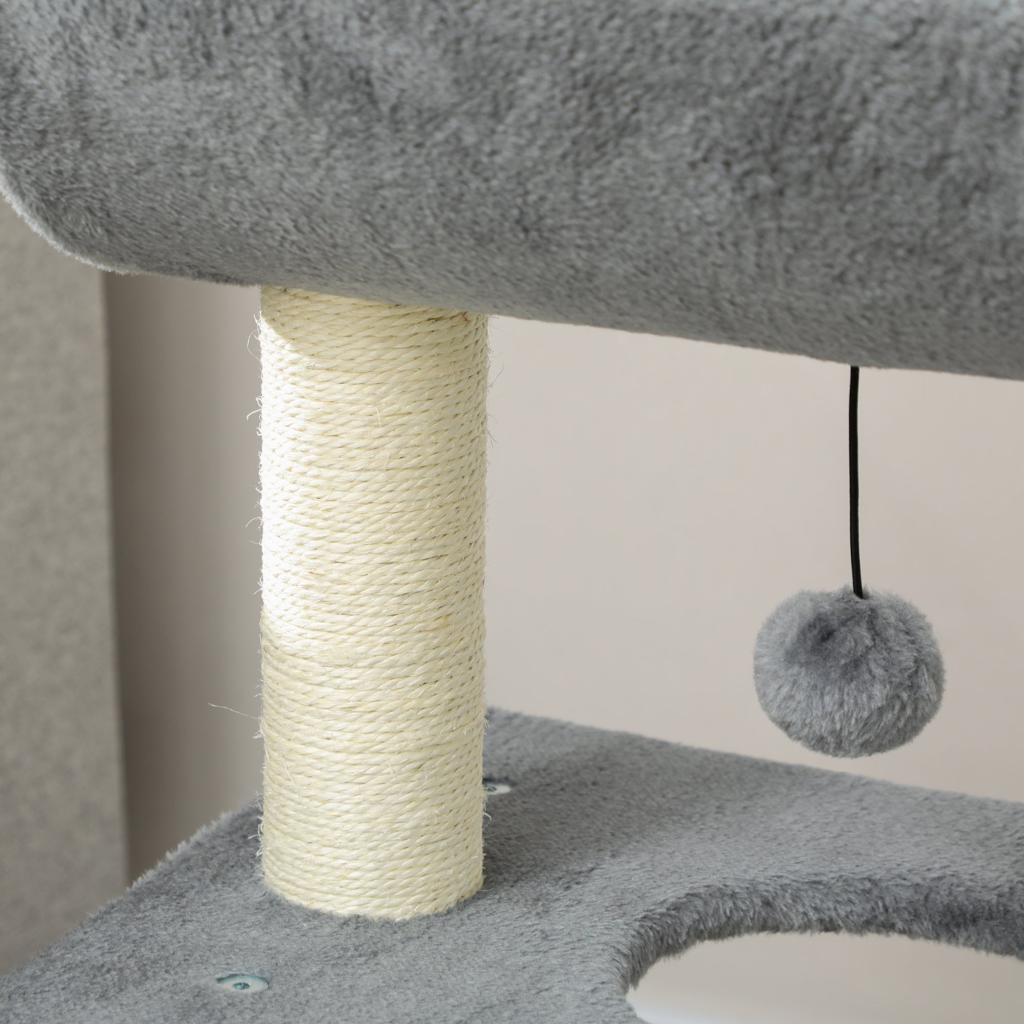 PawHut Cat Tree for Indoor Cats with Scratching Posts Pad, Kitten Tower with Bed Perch Ball Toy, 60 x 30 x 76 cm, Light Grey