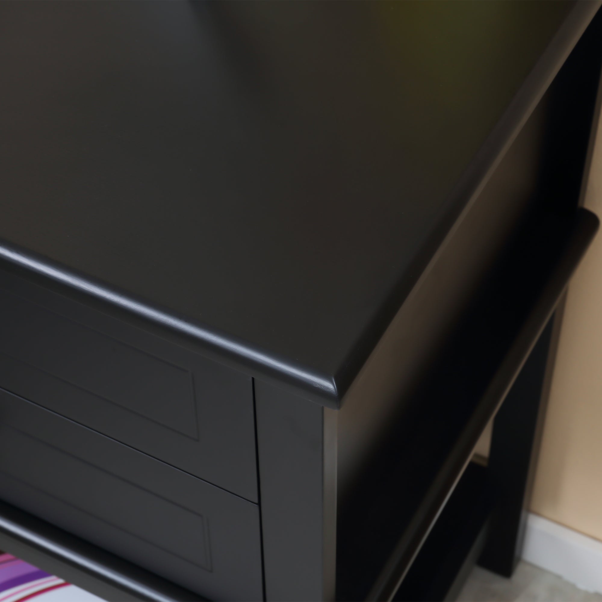 HOMCOM Modern Nightstand, Accent End Side Table with 2 Drawers and Storage Shelf, Bedside Table for Bedroom, Black